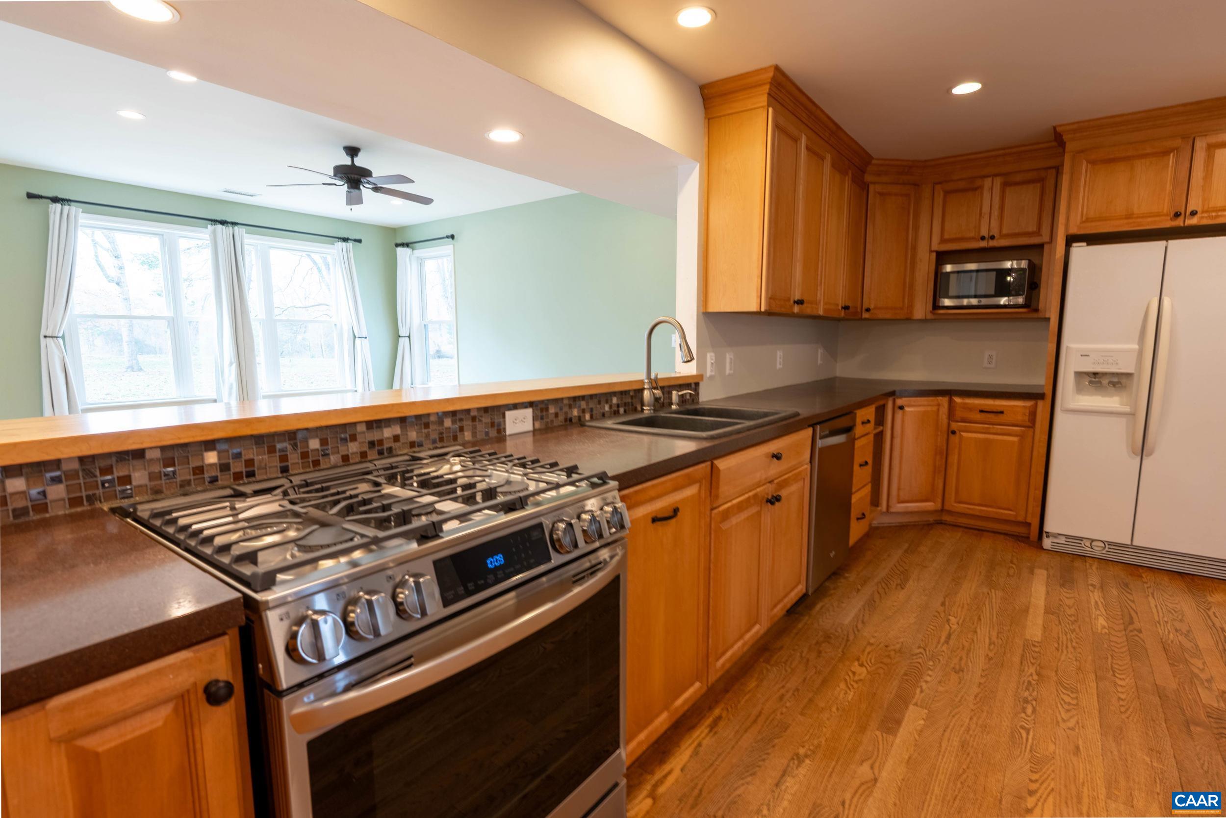 575 MILL RUN CT