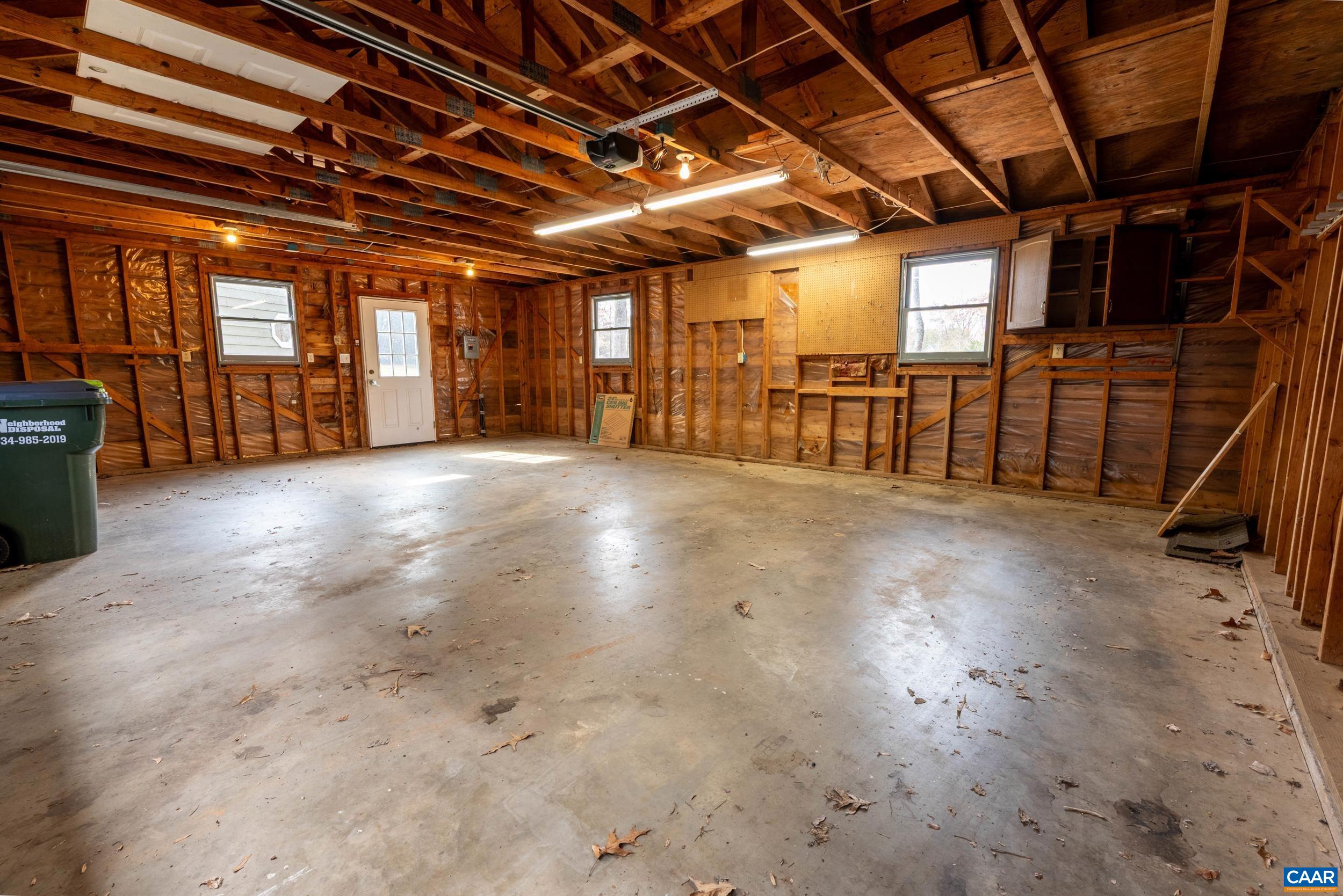 575 MILL RUN CT