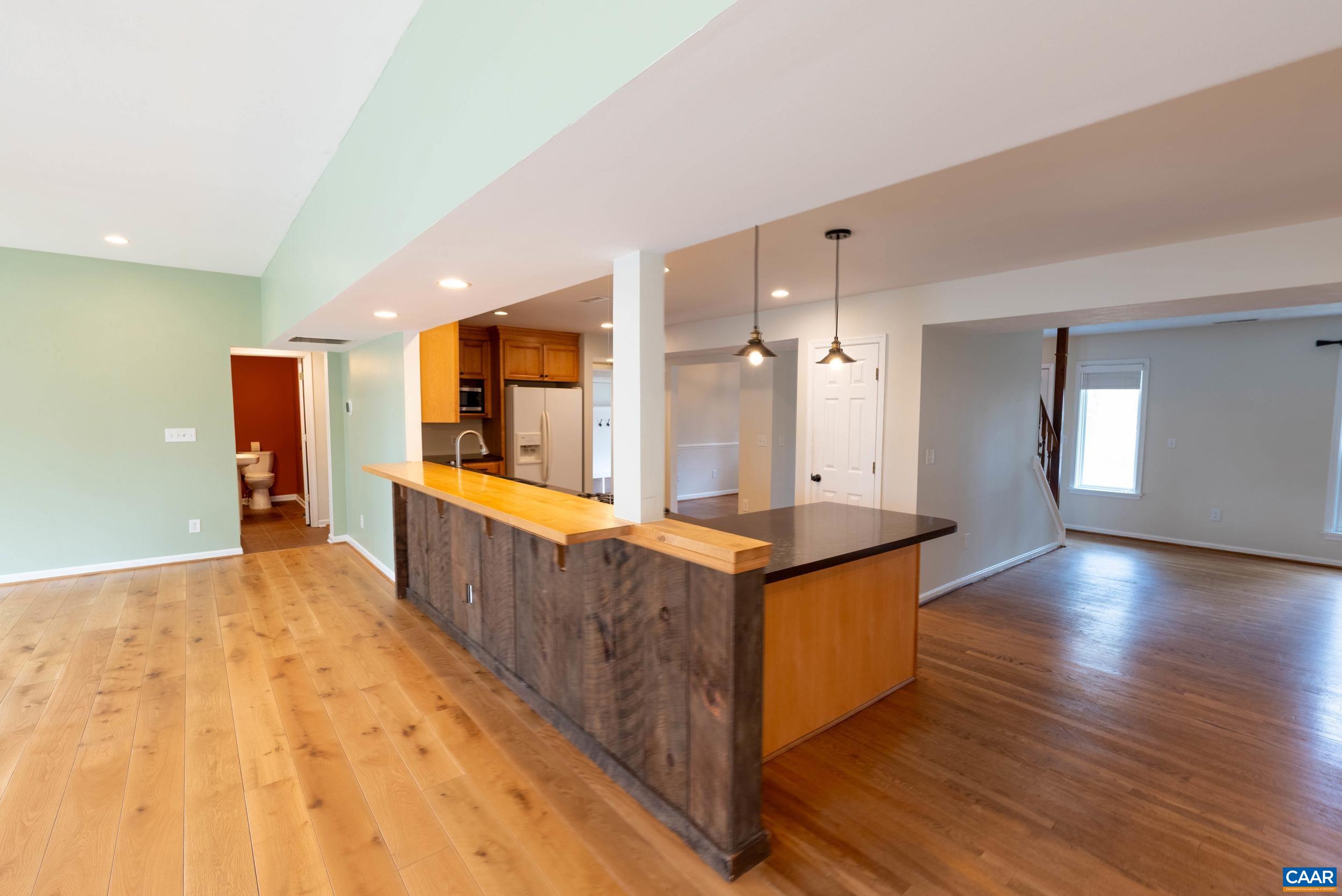 575 MILL RUN CT
