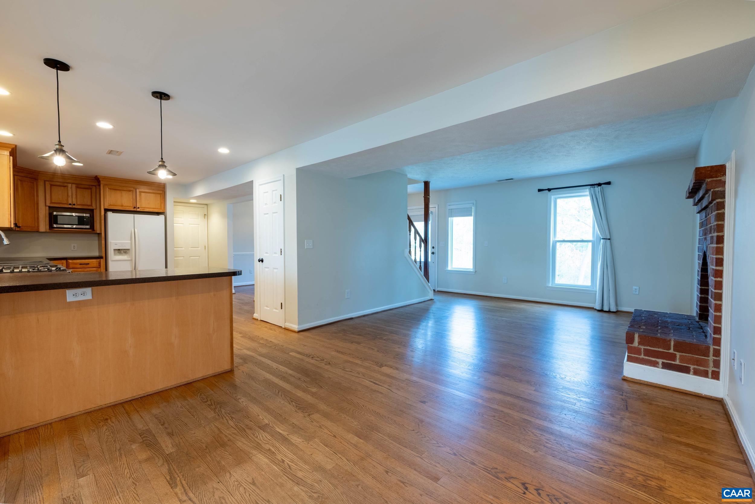 575 MILL RUN CT