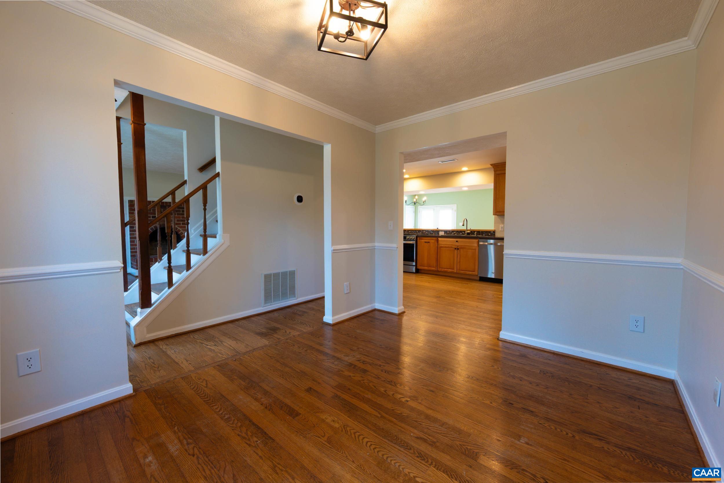 575 MILL RUN CT