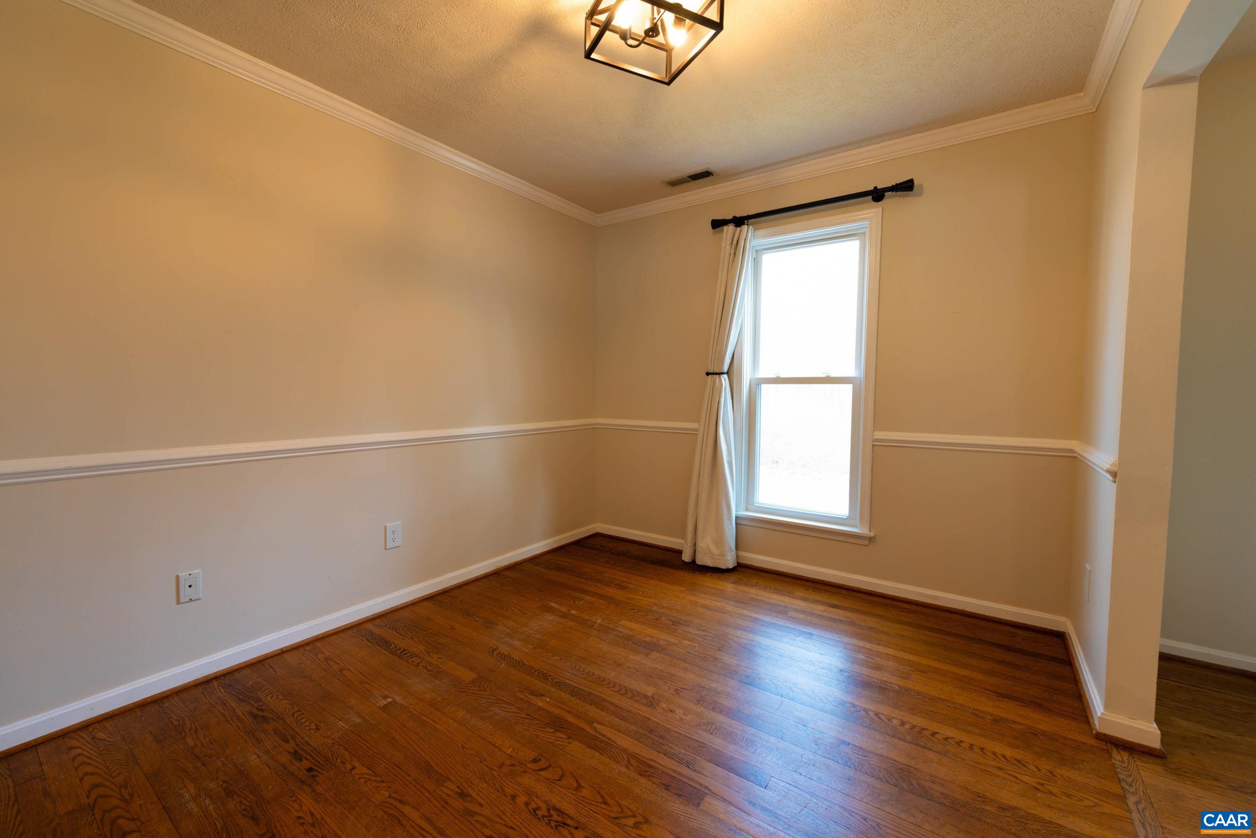 575 MILL RUN CT