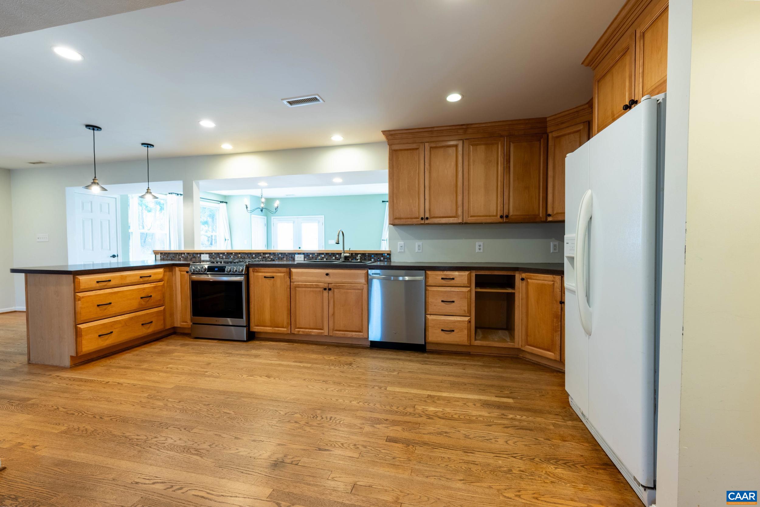 575 MILL RUN CT