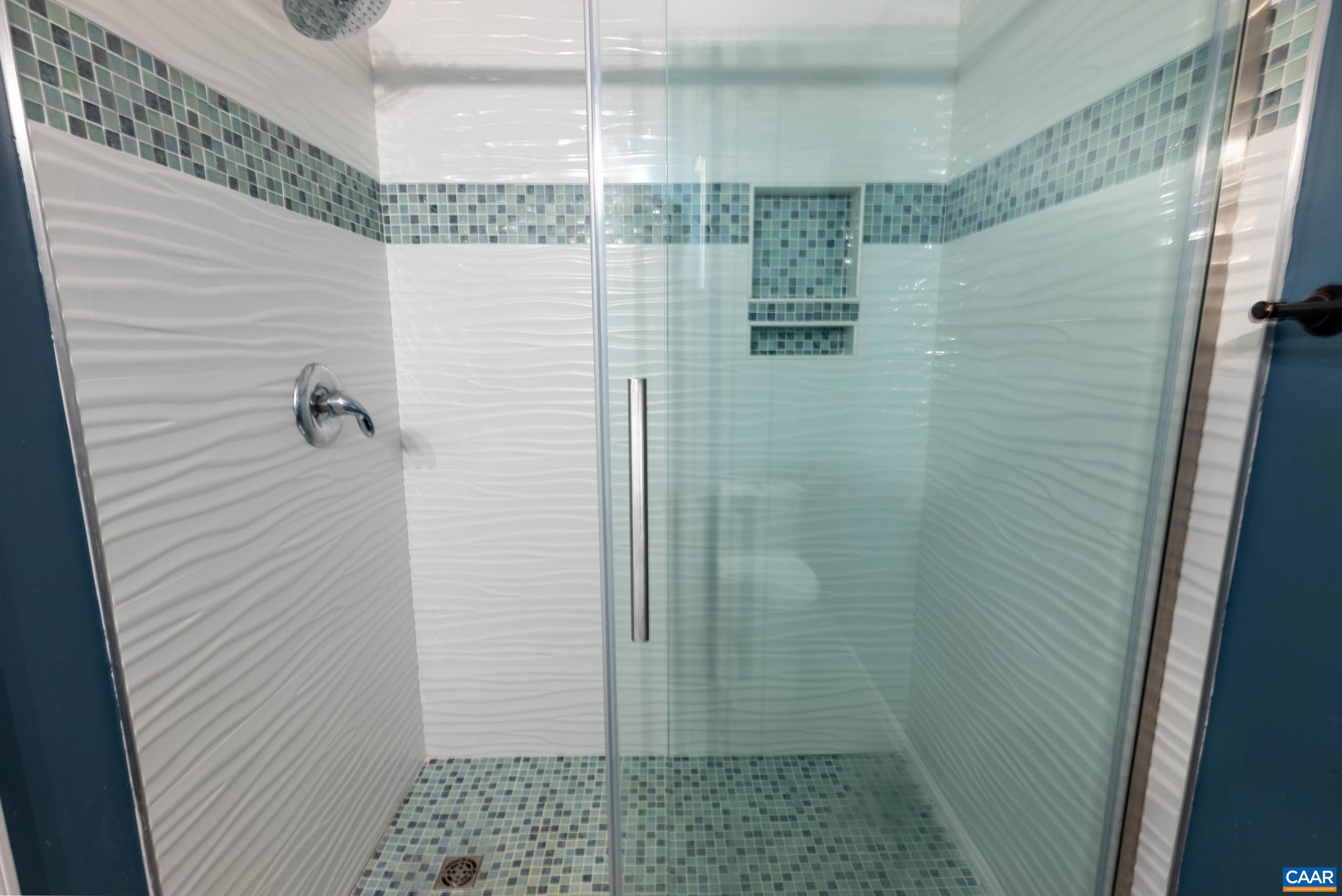 575 MILL RUN CT