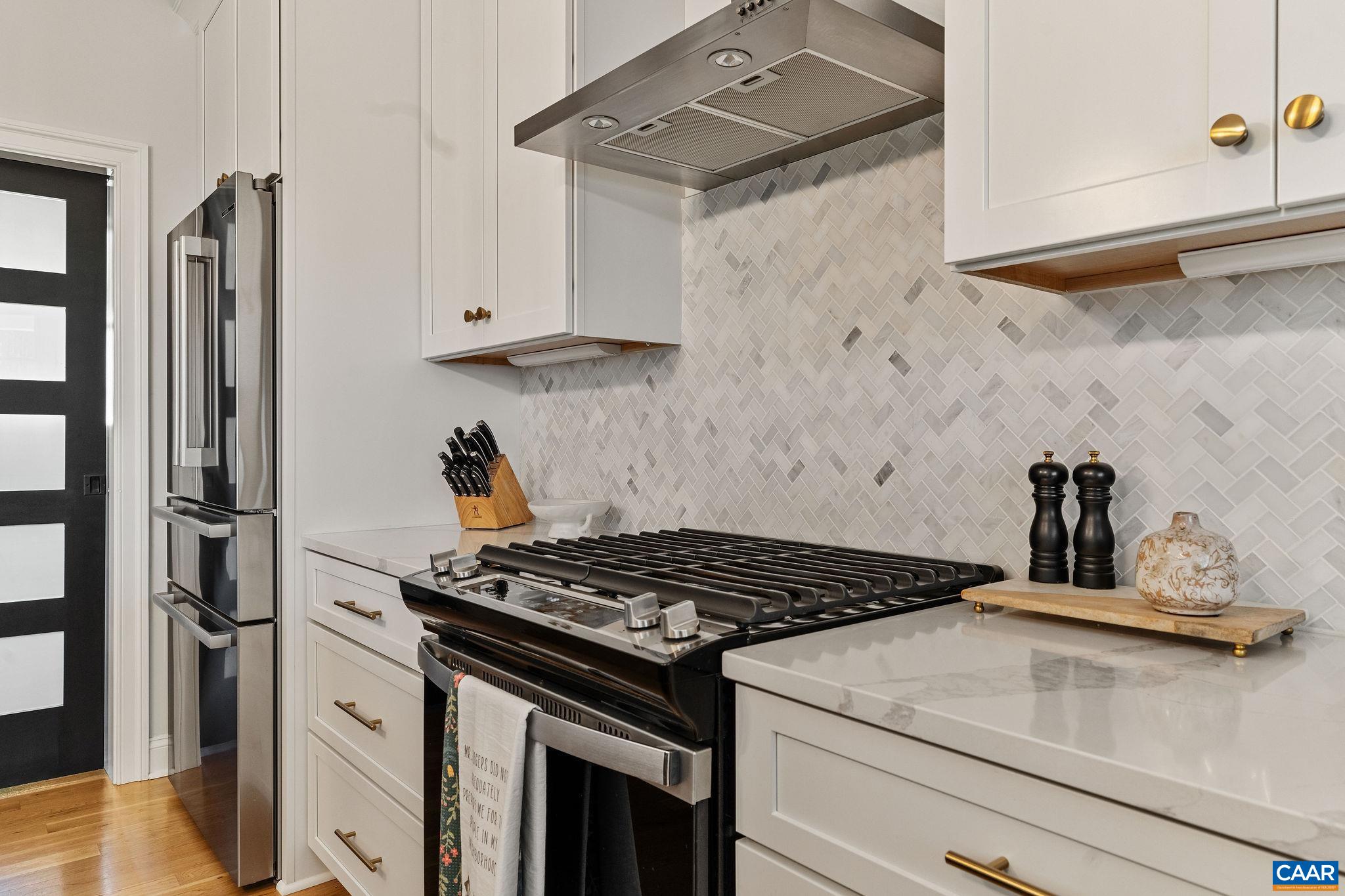 1263 BEAR ISLAND PKWY
