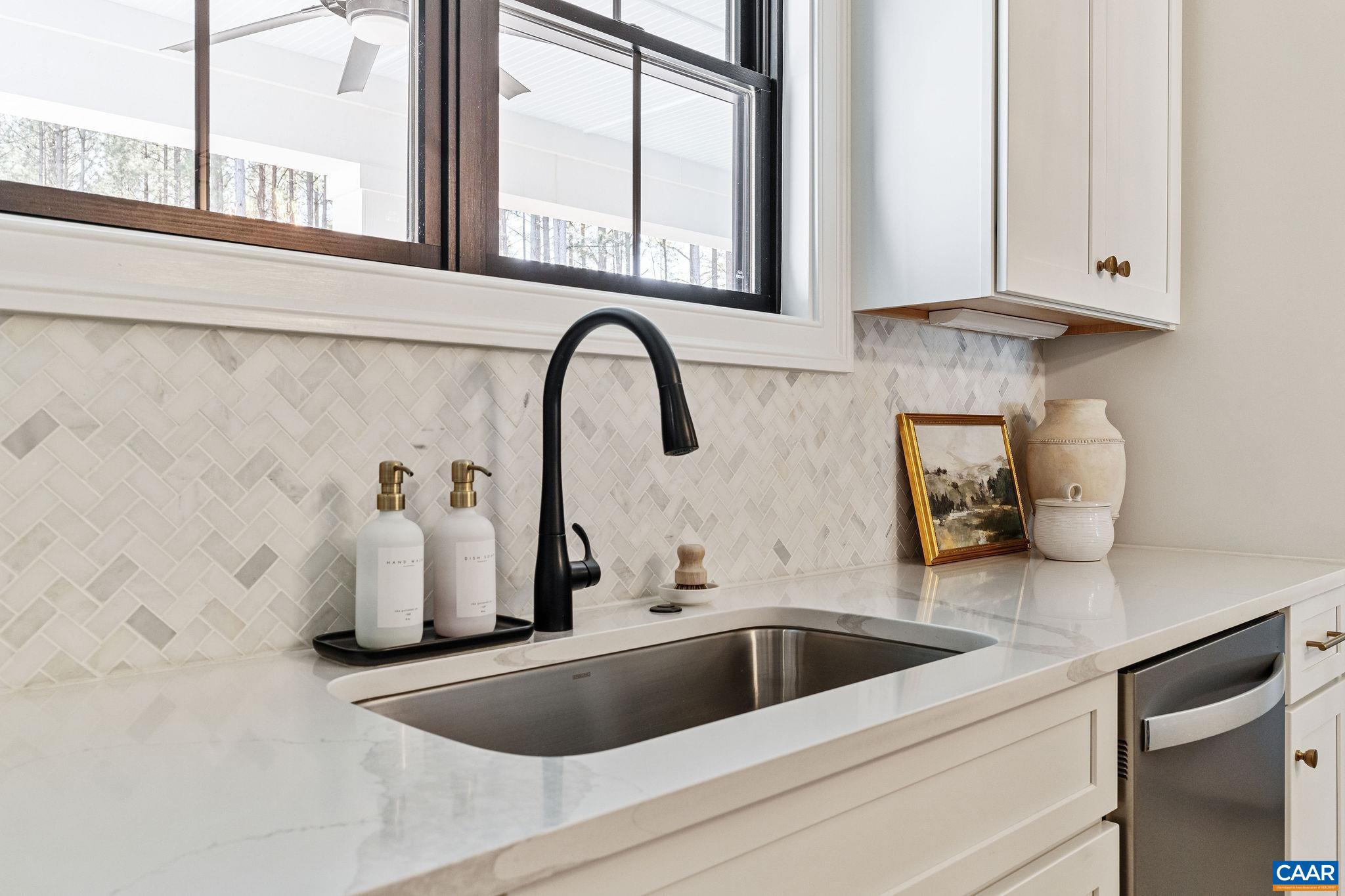 1263 BEAR ISLAND PKWY