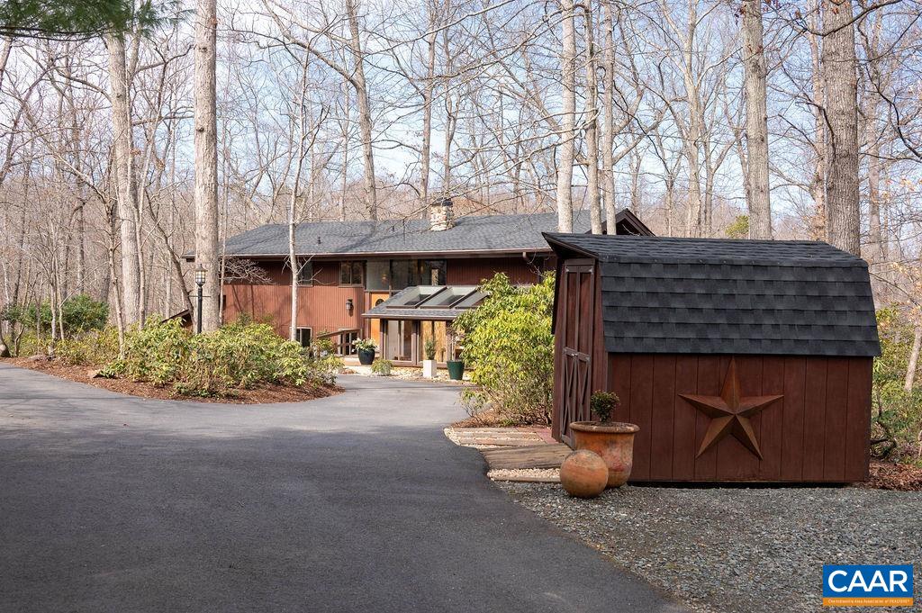 113 WILD FLOWER DR