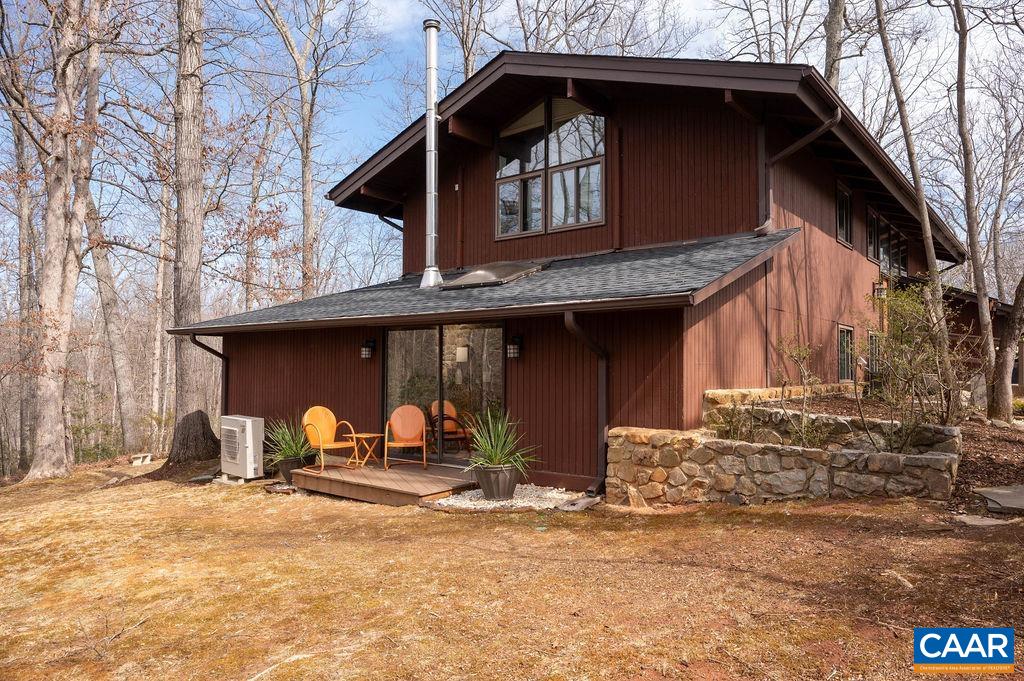 113 WILD FLOWER DR