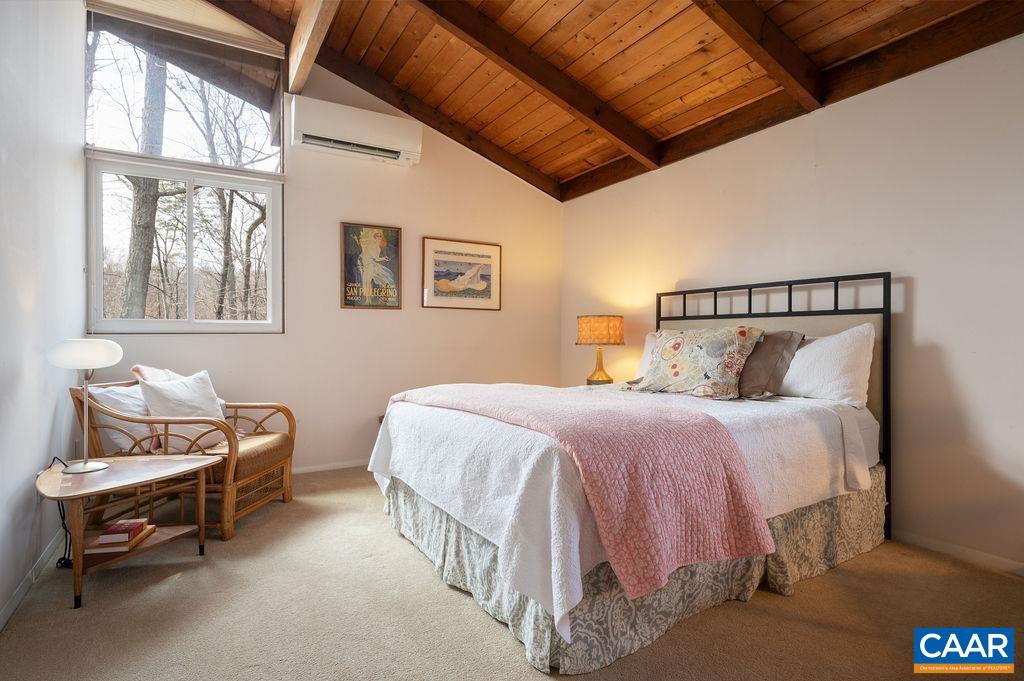 113 WILD FLOWER DR