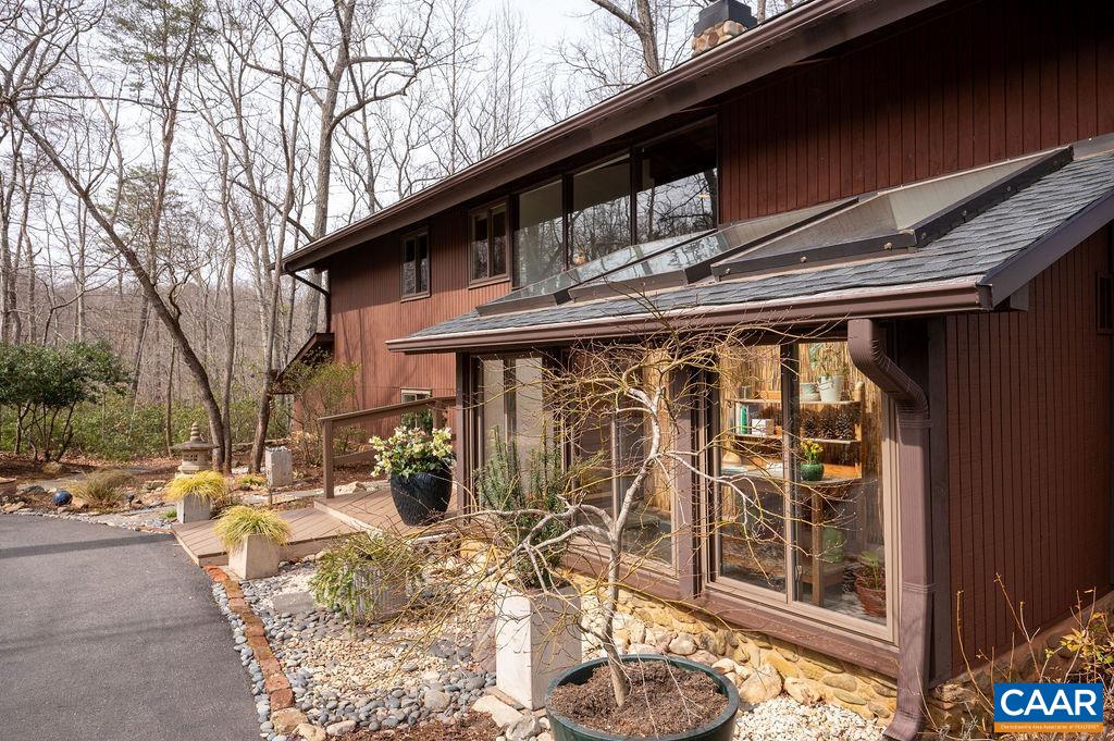 113 WILD FLOWER DR