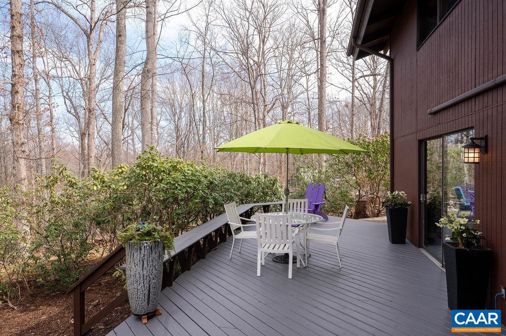113 WILD FLOWER DR