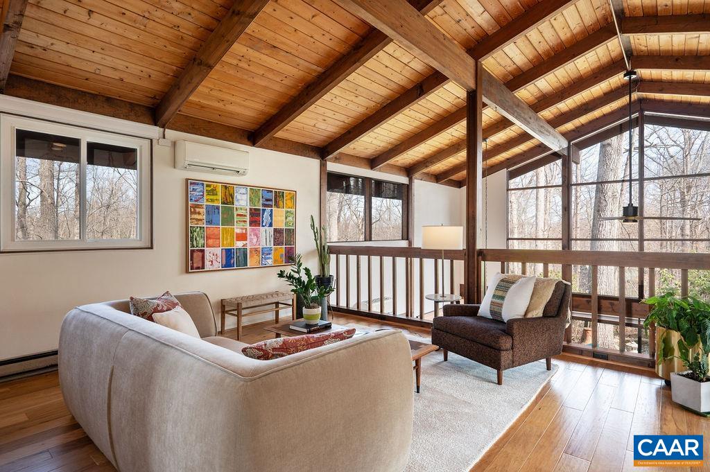 113 WILD FLOWER DR