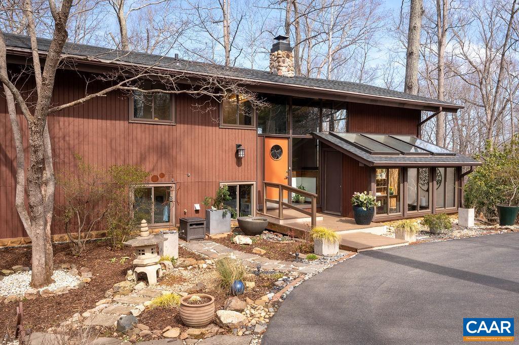 113 WILD FLOWER DR
