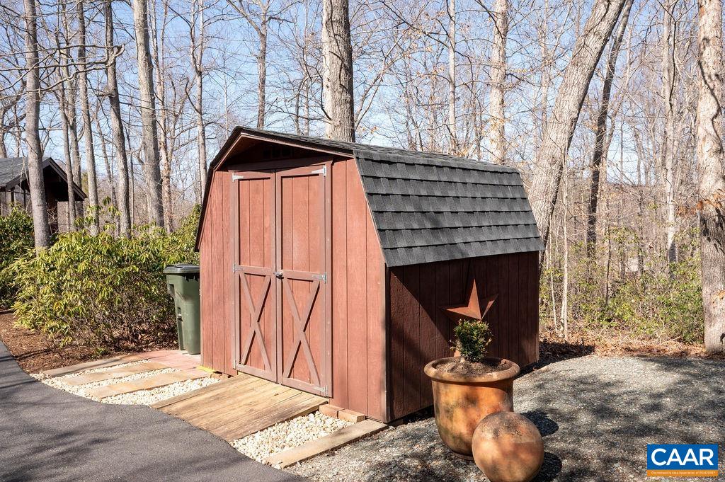 113 WILD FLOWER DR
