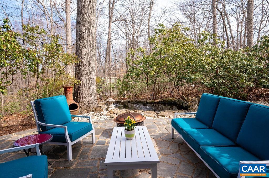 113 WILD FLOWER DR