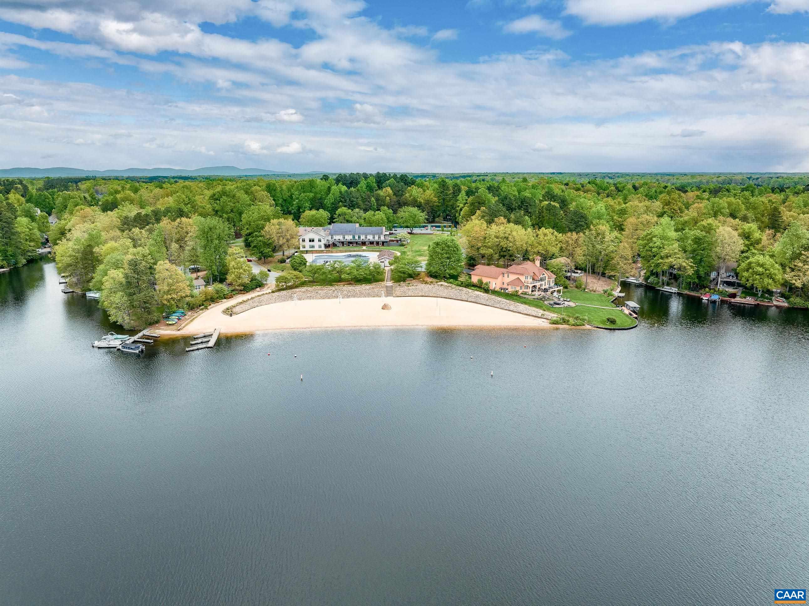 841 JEFFERSON DR