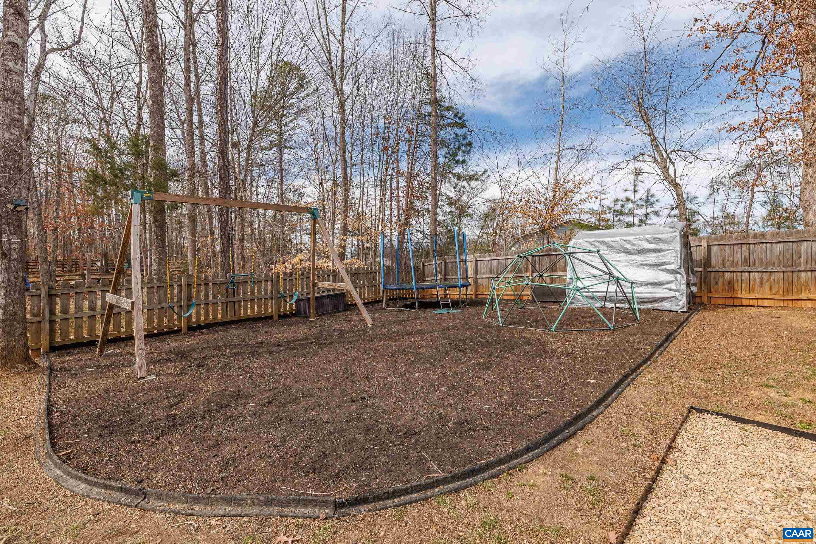 841 JEFFERSON DR