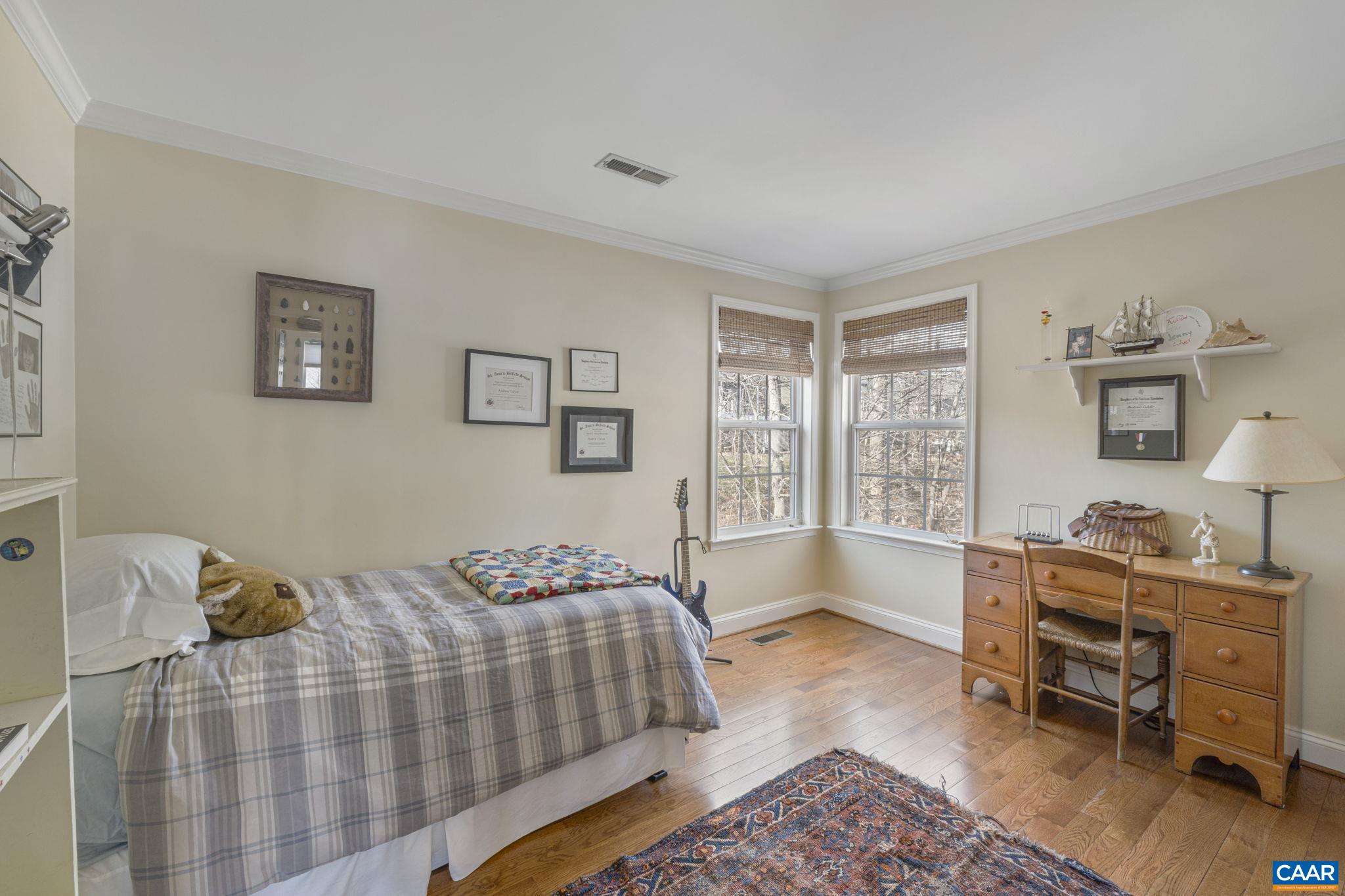 1338 DUNLORA DR
