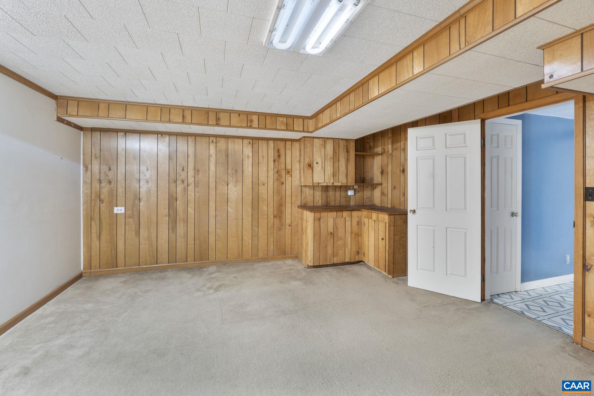 1340 LESTER DR