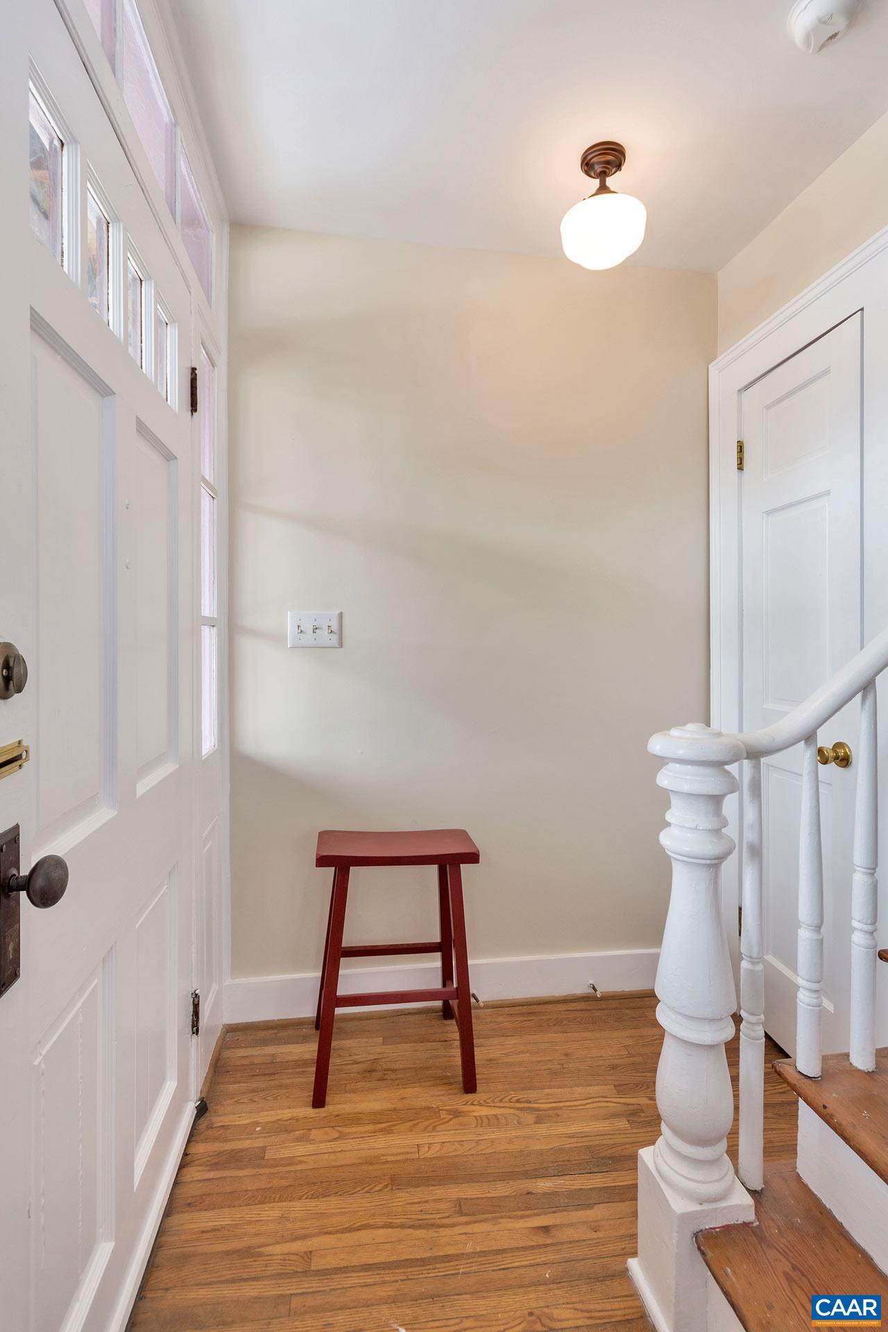 207 DOUGLAS AVE