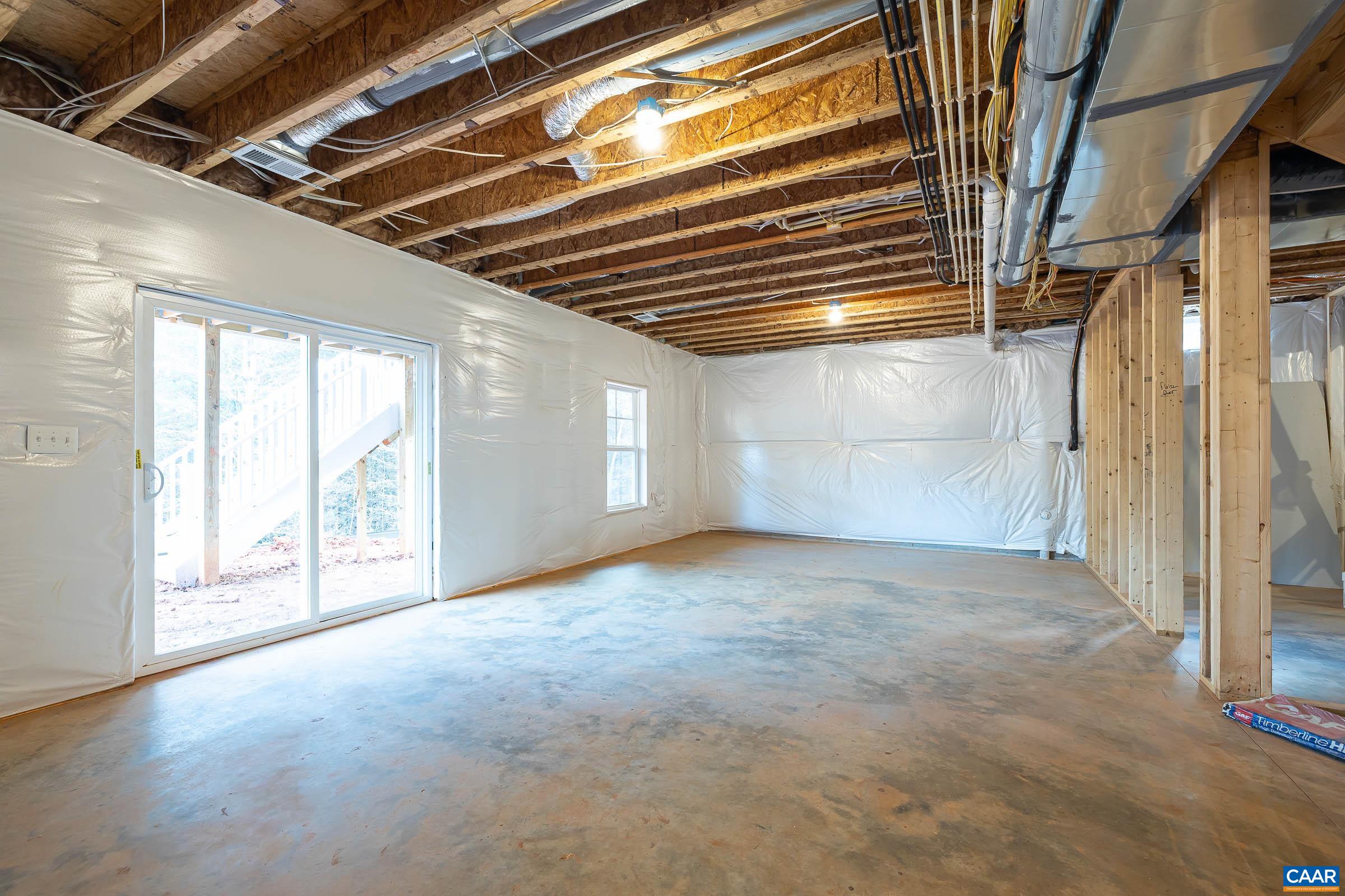 221 YATES CIR