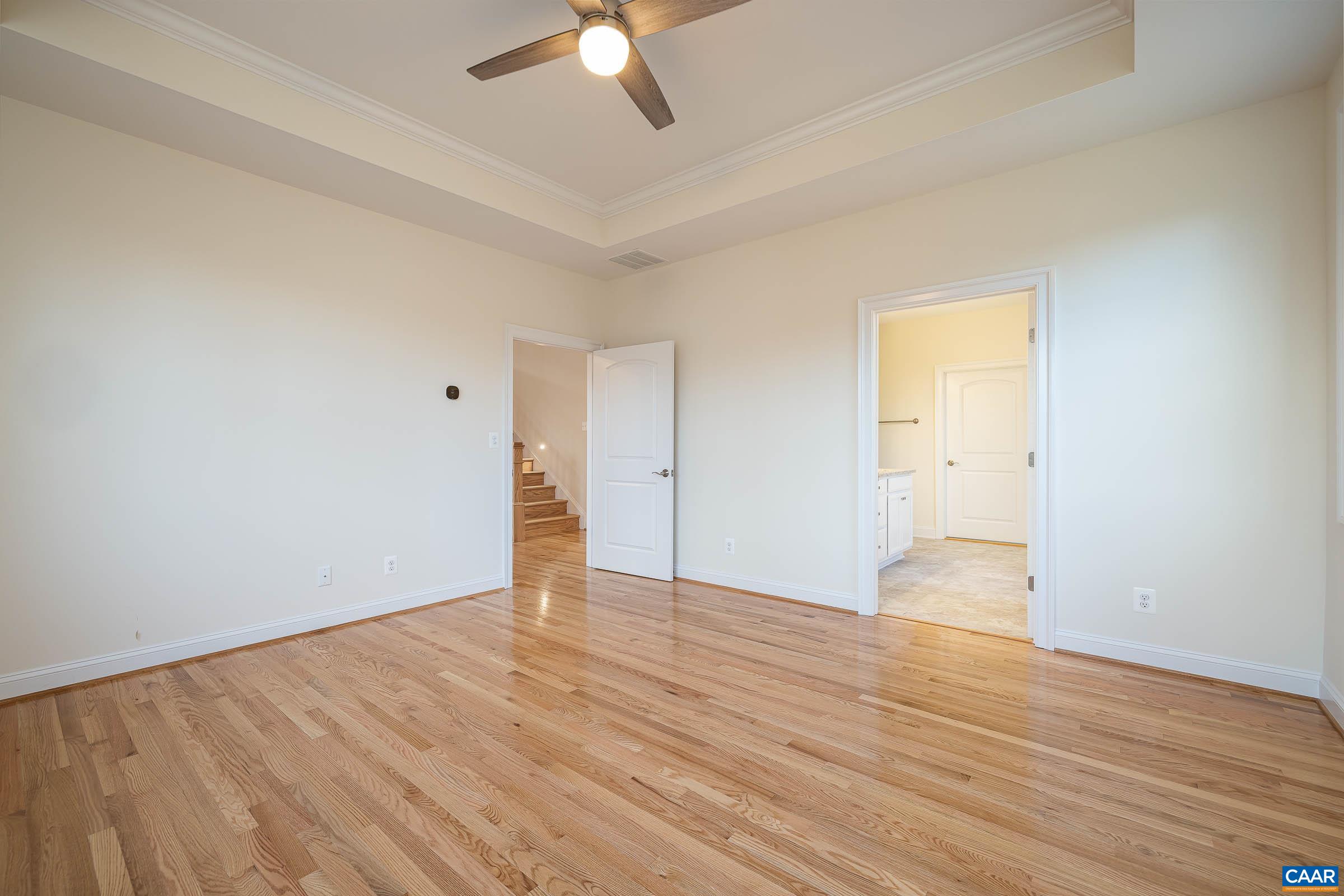 212 BARTHOLOMEW PL