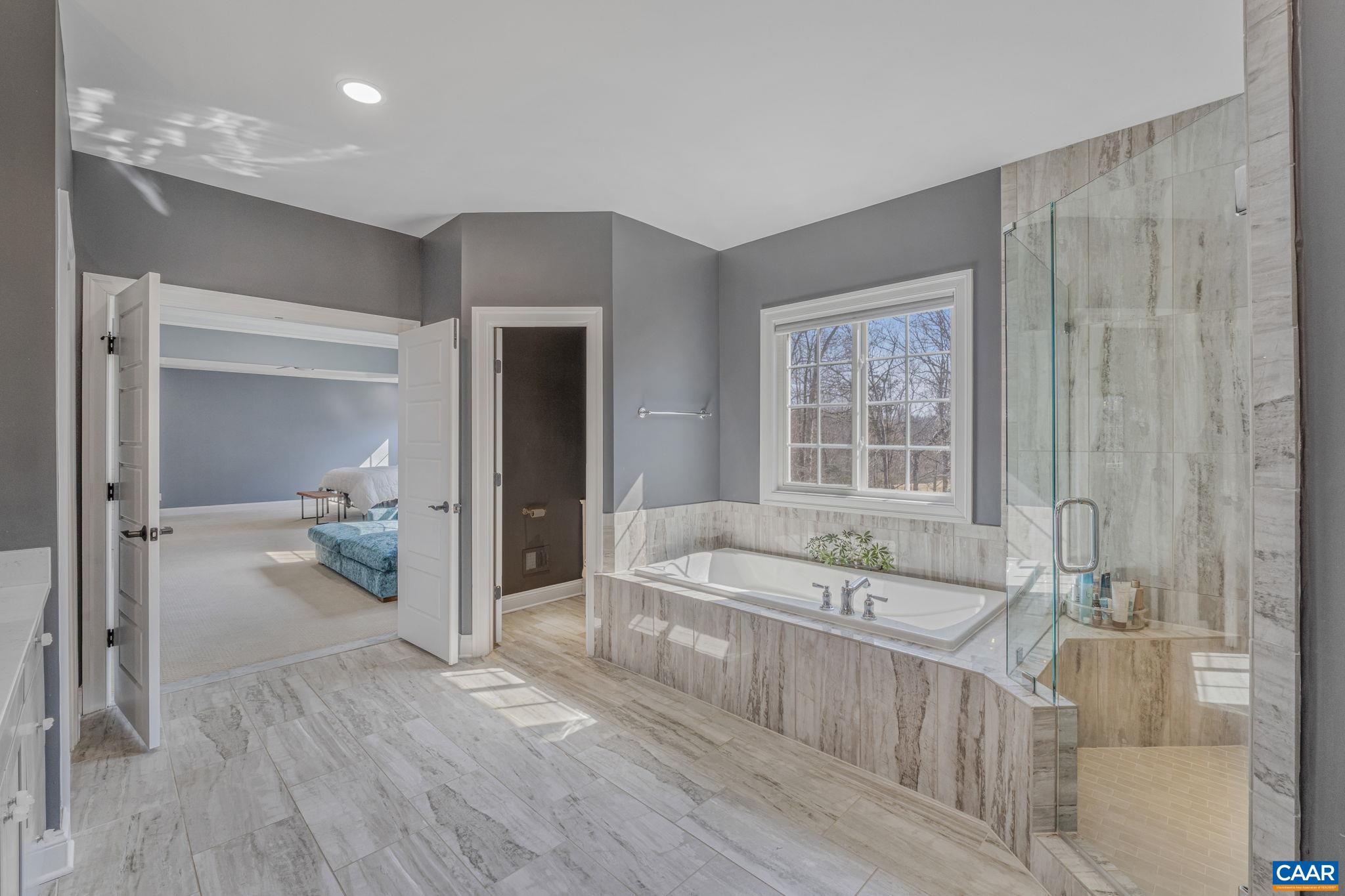 3391 MARSDEN PT