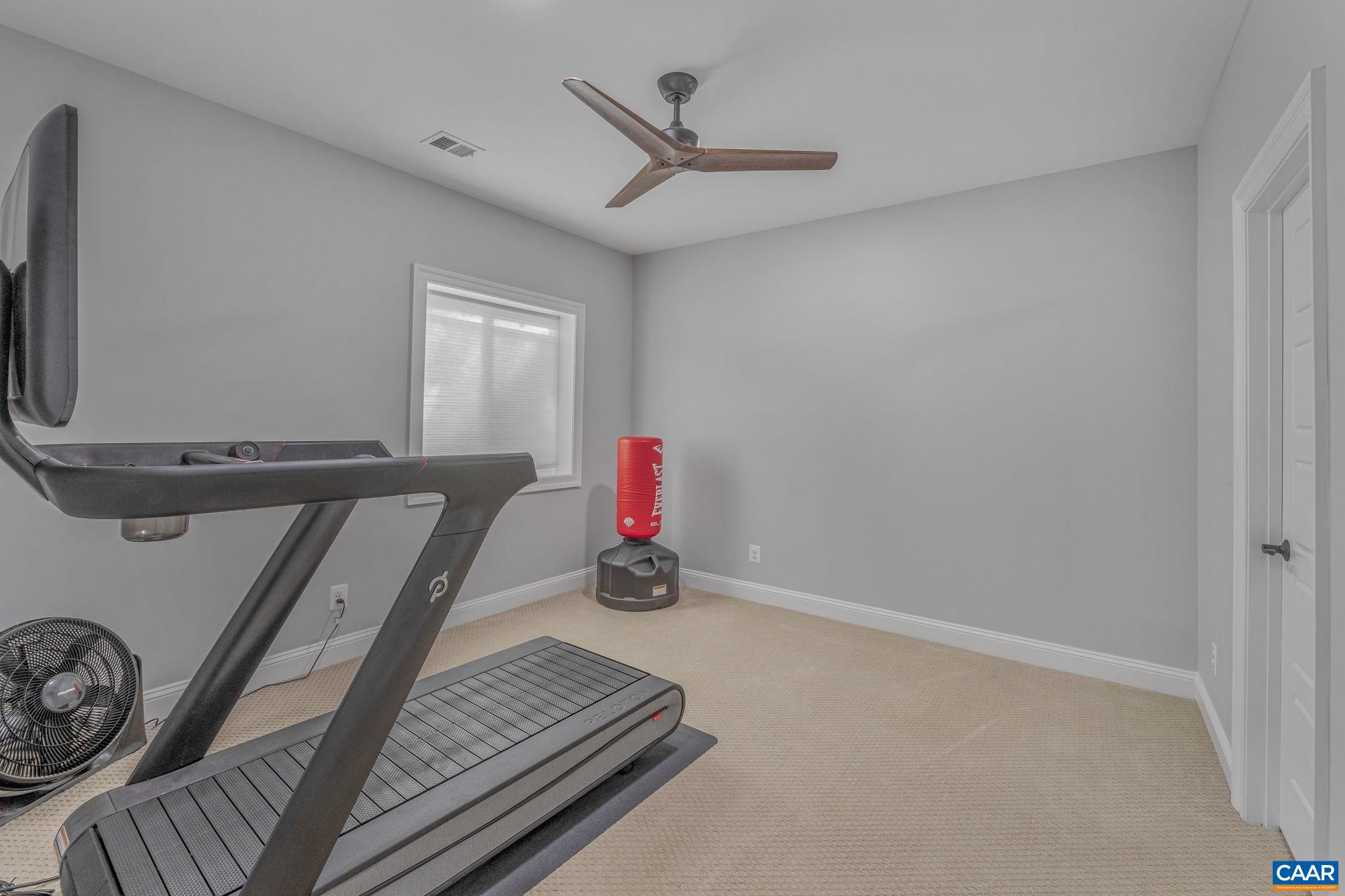 3391 MARSDEN PT