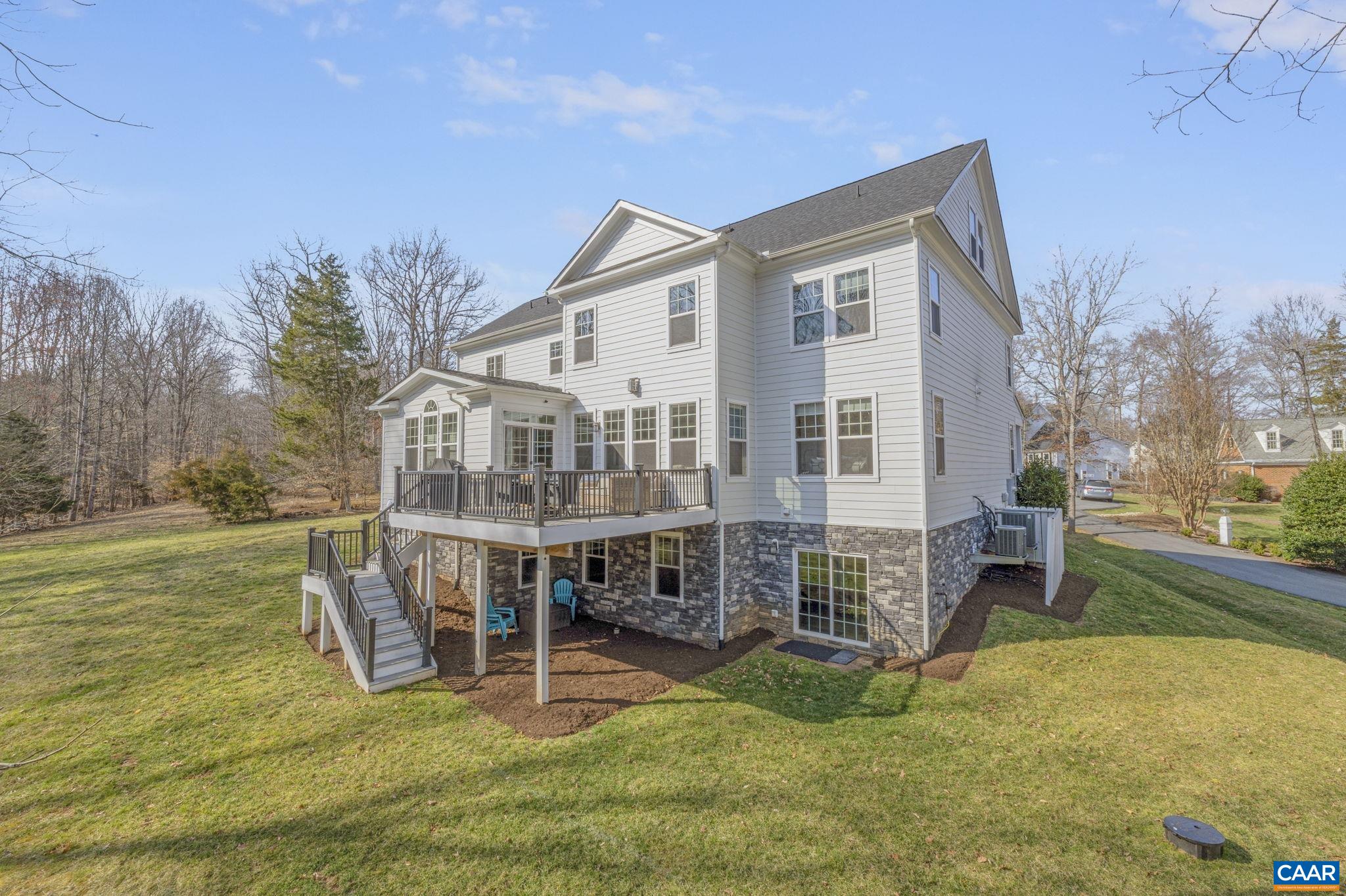 3391 MARSDEN PT