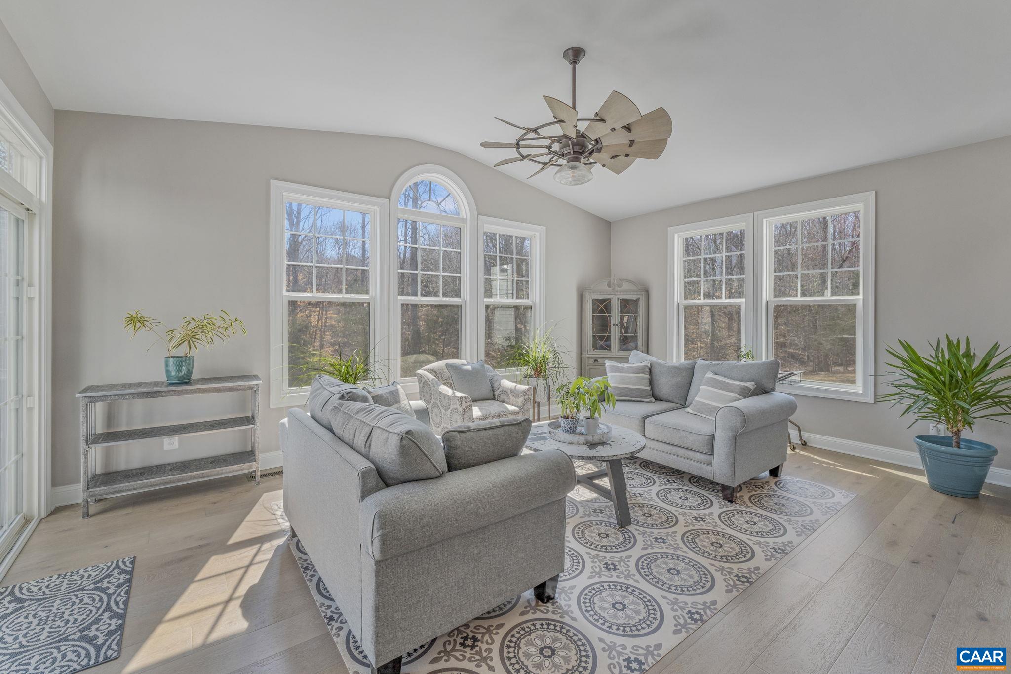 3391 MARSDEN PT