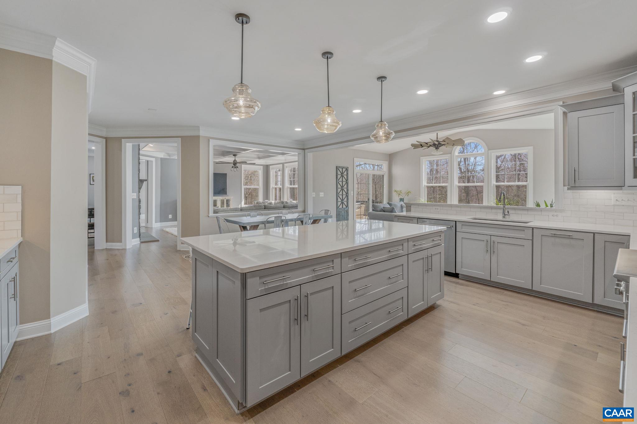 3391 MARSDEN PT