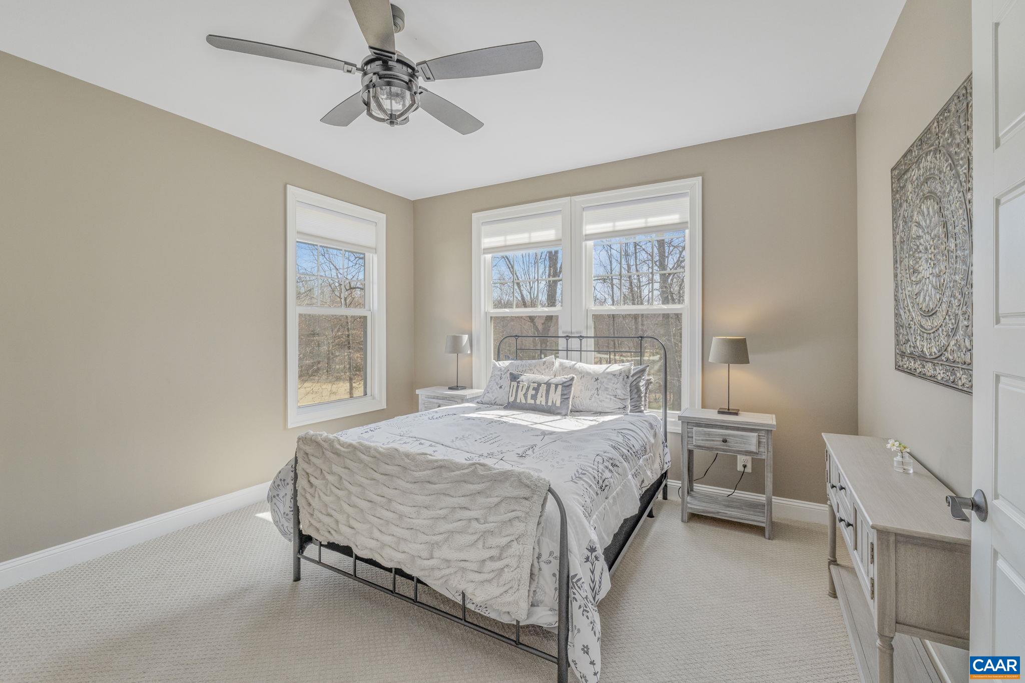 3391 MARSDEN PT