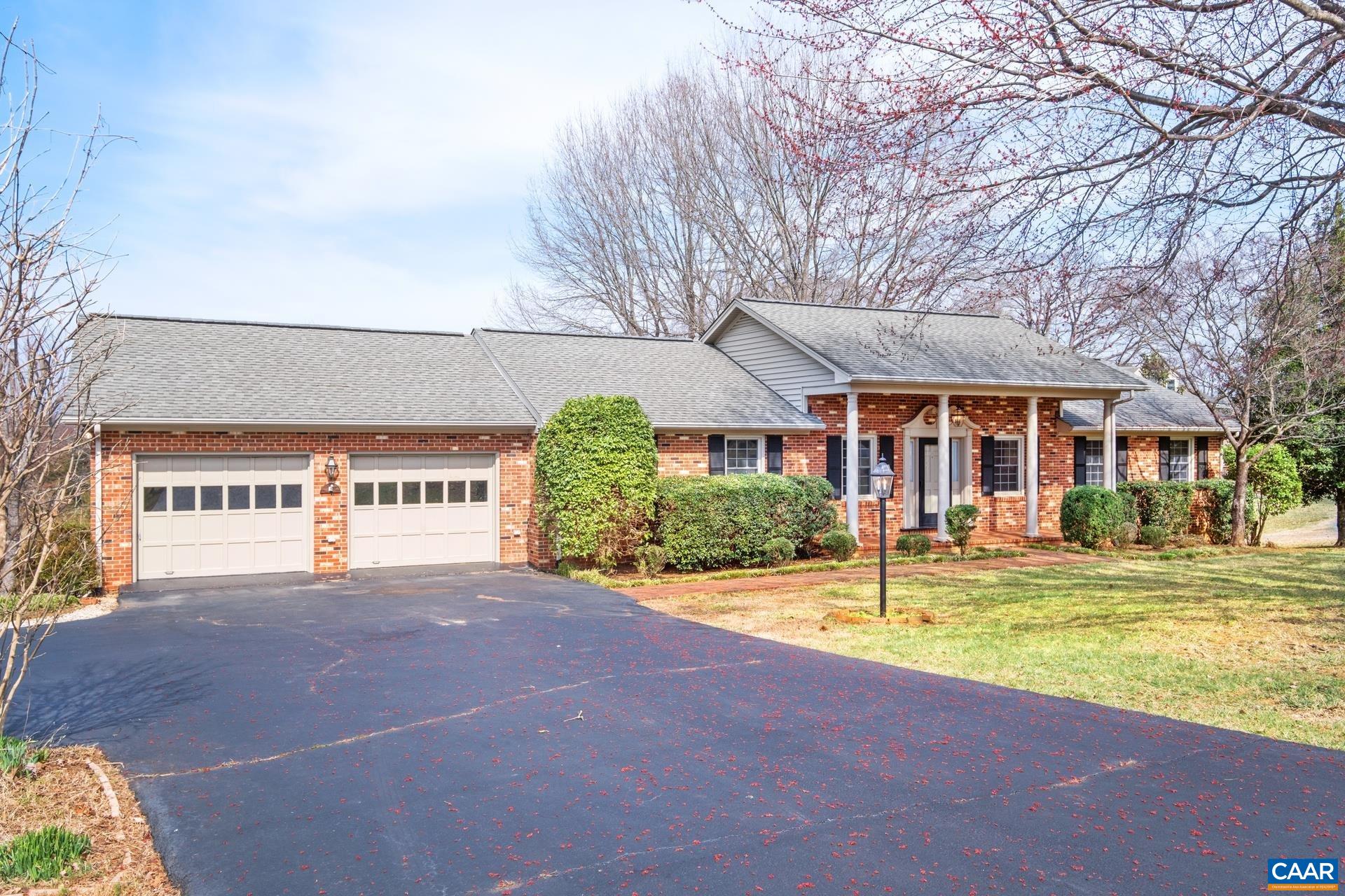2198 POLO GROUNDS RD