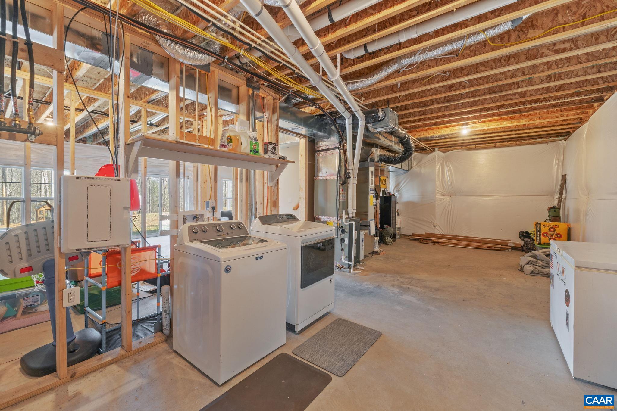 103 BARTHOLOMEW PL