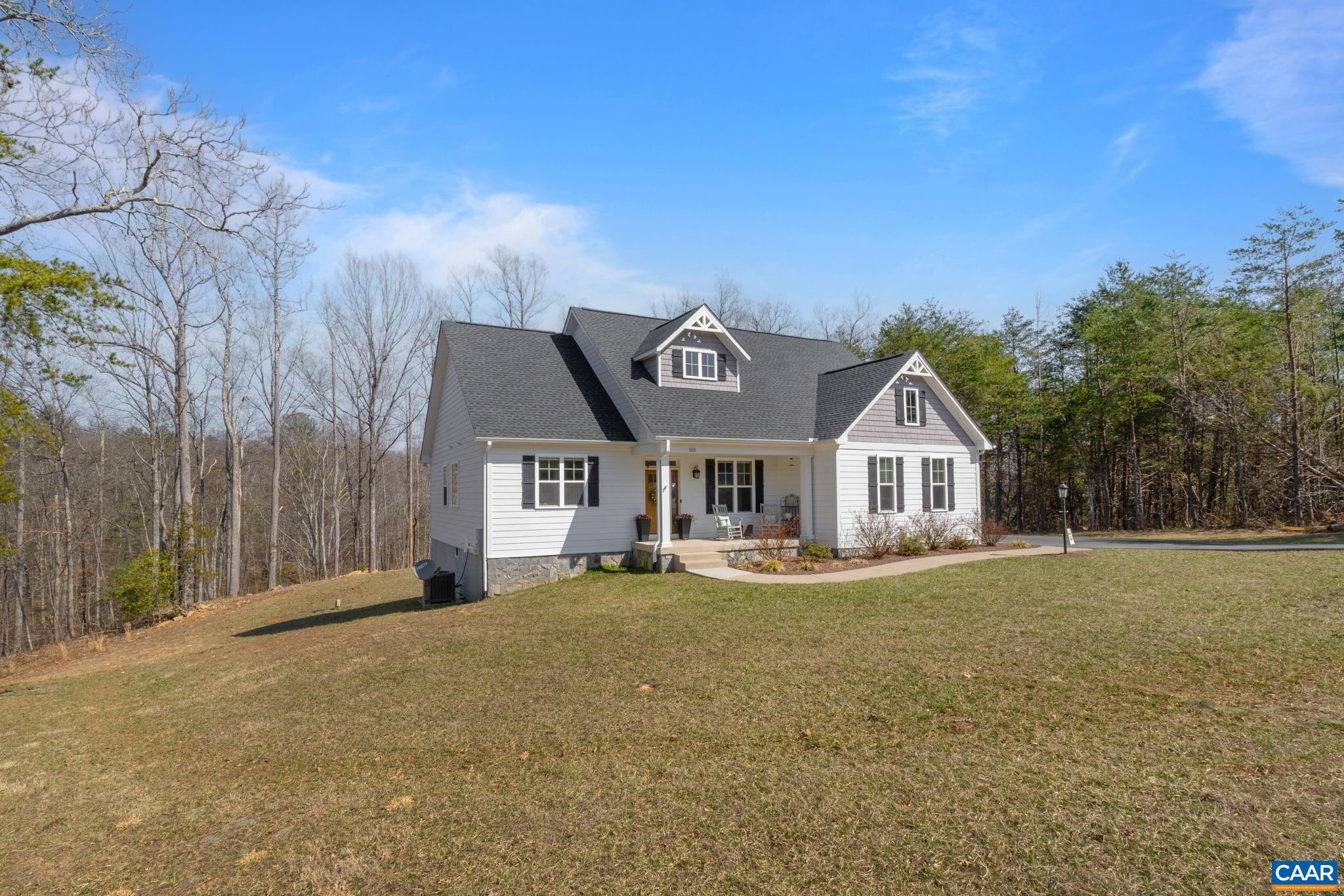 103 BARTHOLOMEW PL