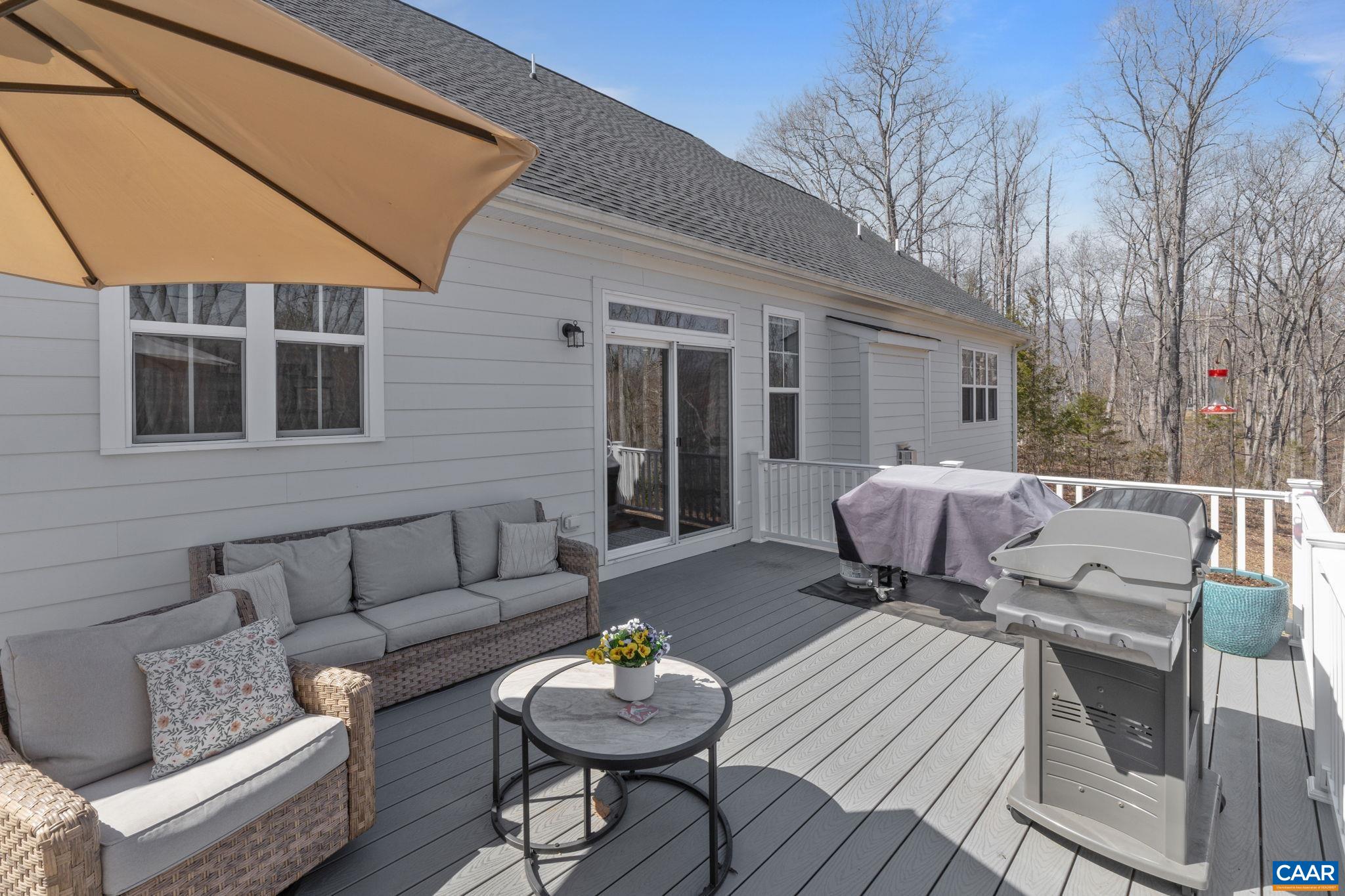 103 BARTHOLOMEW PL