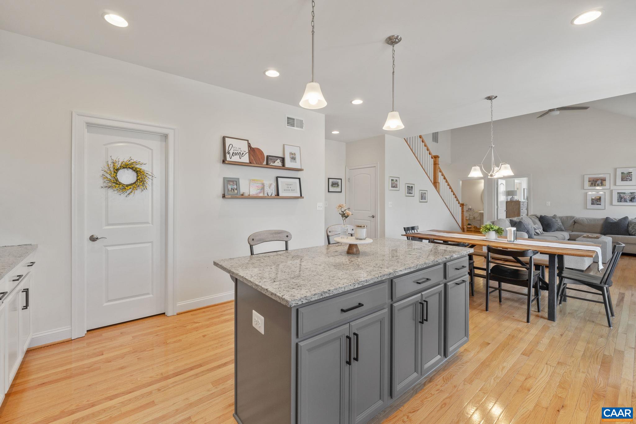 103 BARTHOLOMEW PL