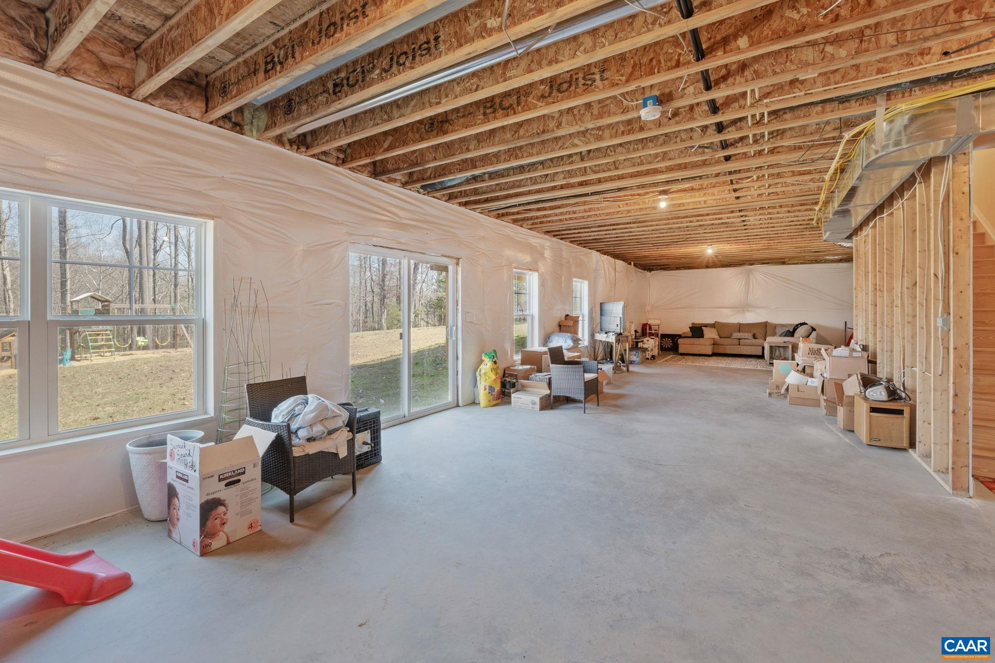 103 BARTHOLOMEW PL