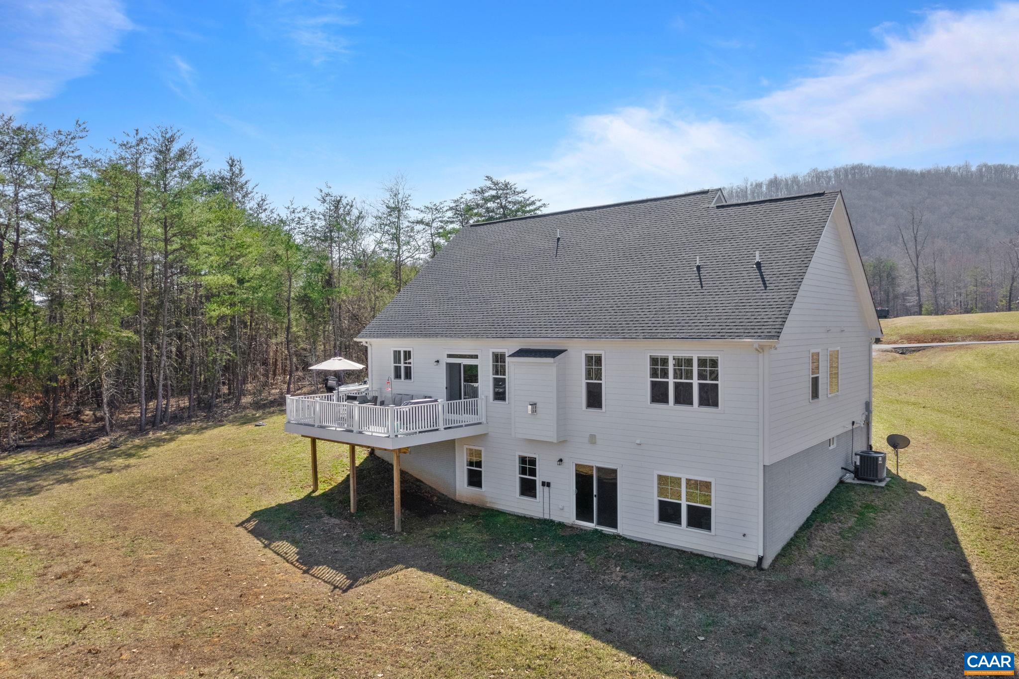 103 BARTHOLOMEW PL