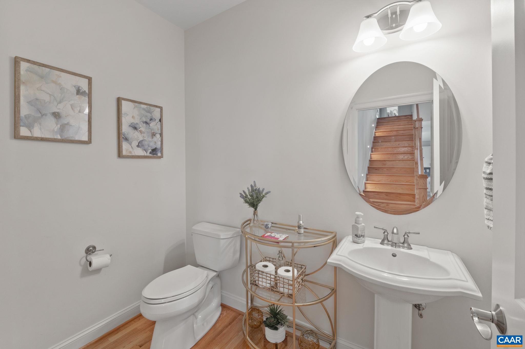 103 BARTHOLOMEW PL