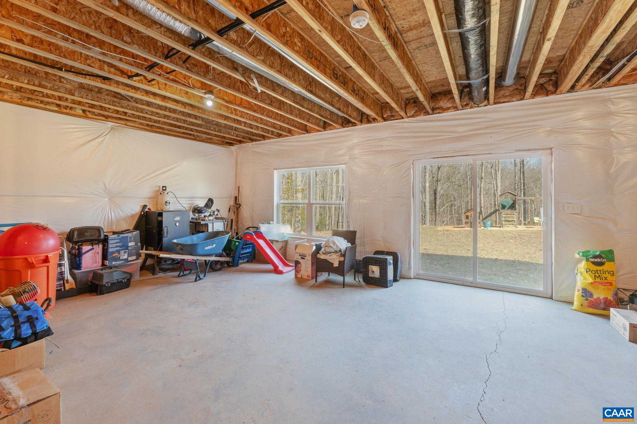 103 BARTHOLOMEW PL