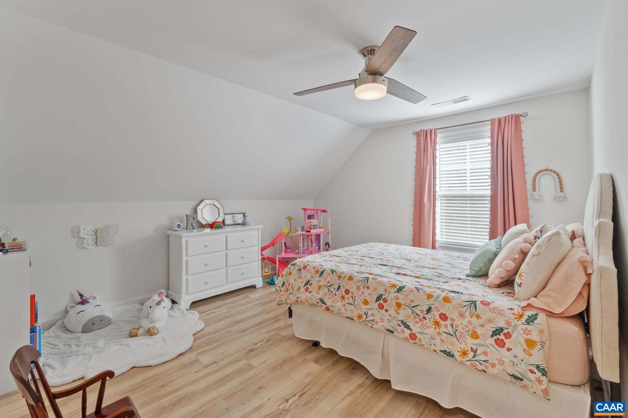 103 BARTHOLOMEW PL