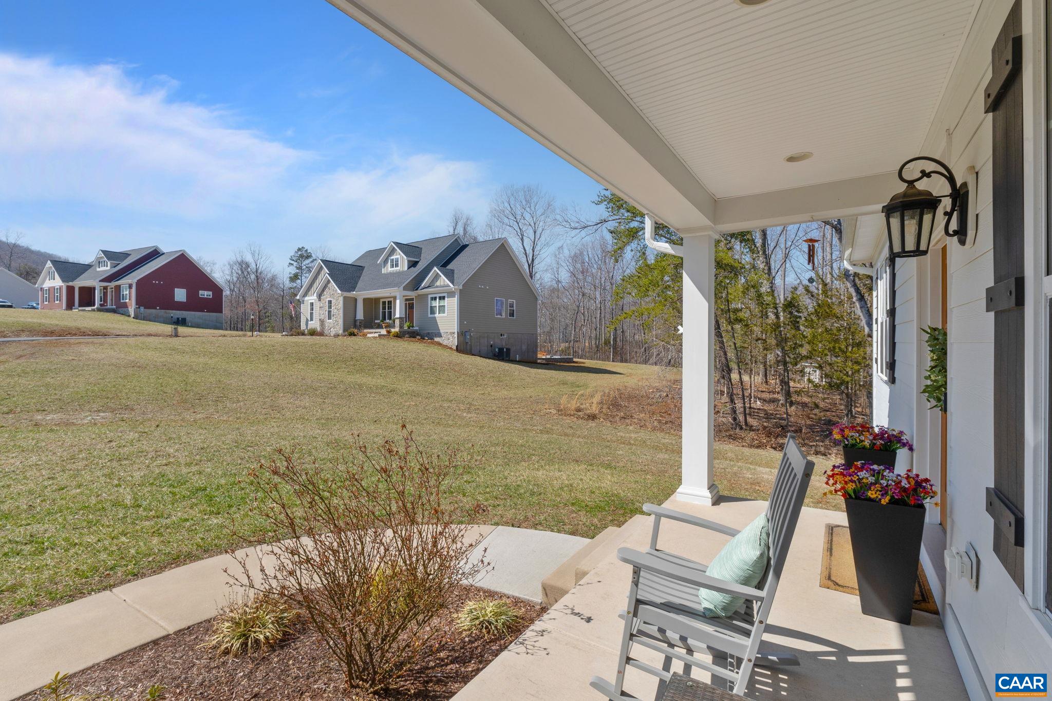103 BARTHOLOMEW PL