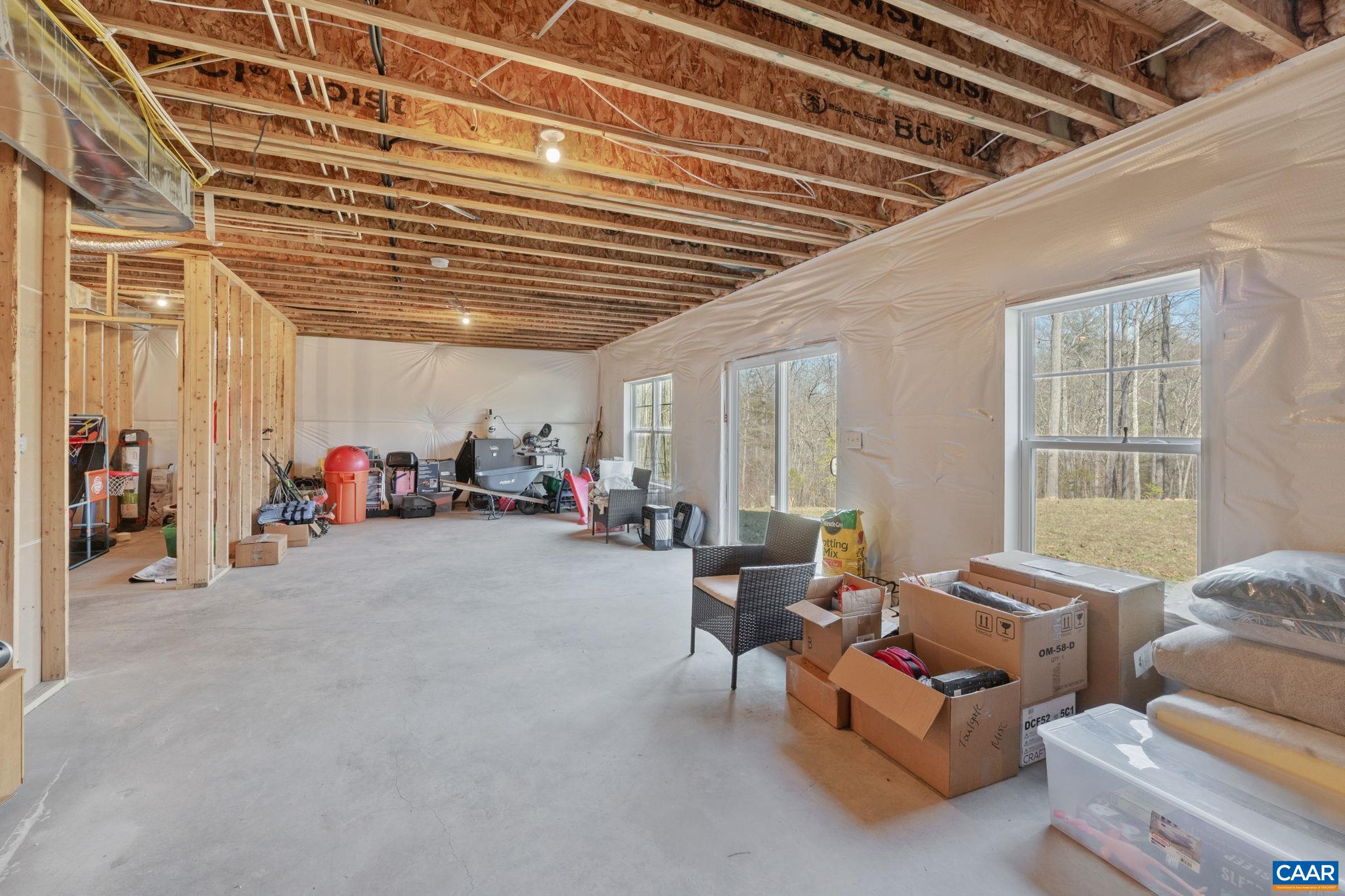103 BARTHOLOMEW PL