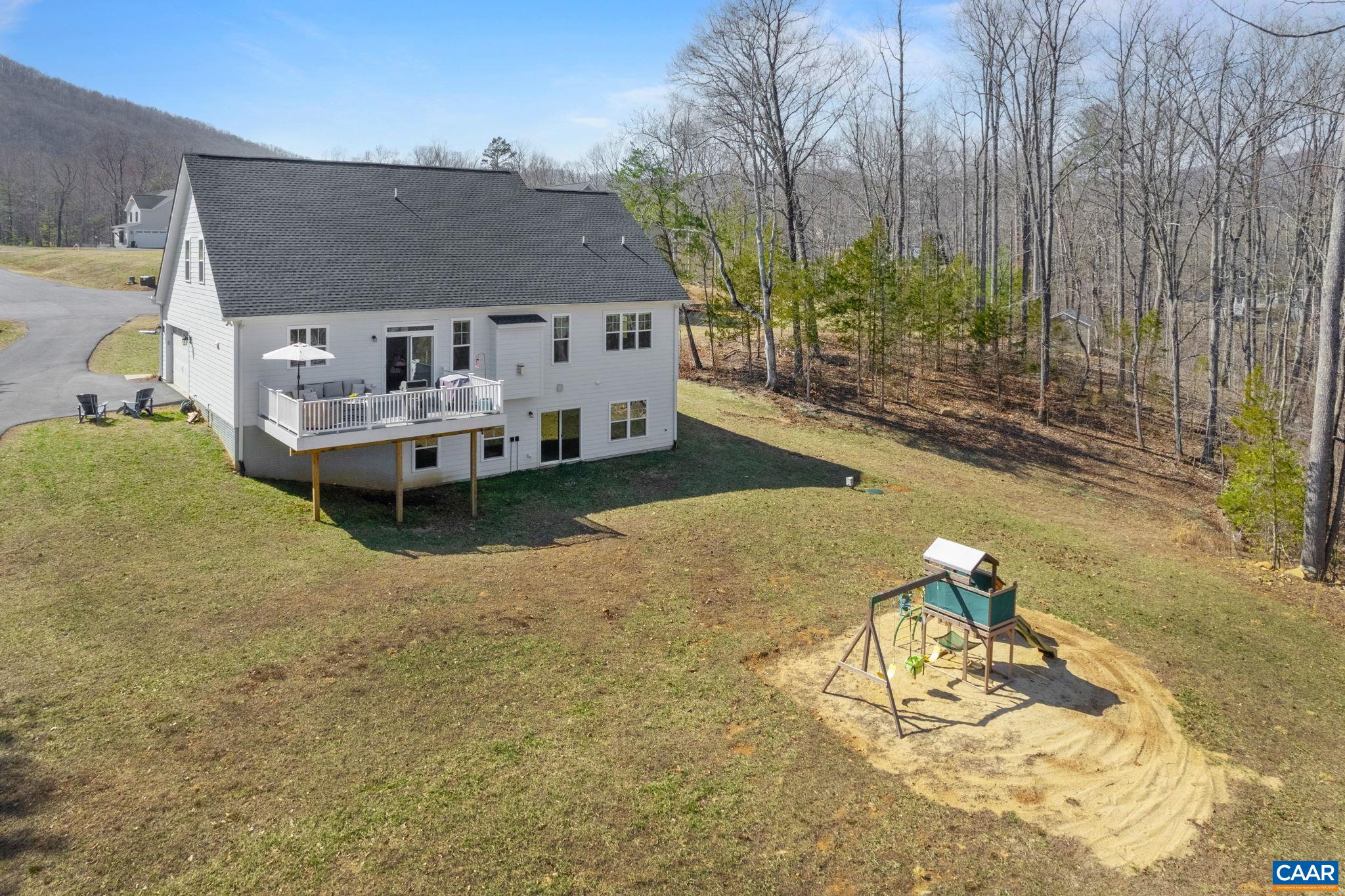 103 BARTHOLOMEW PL