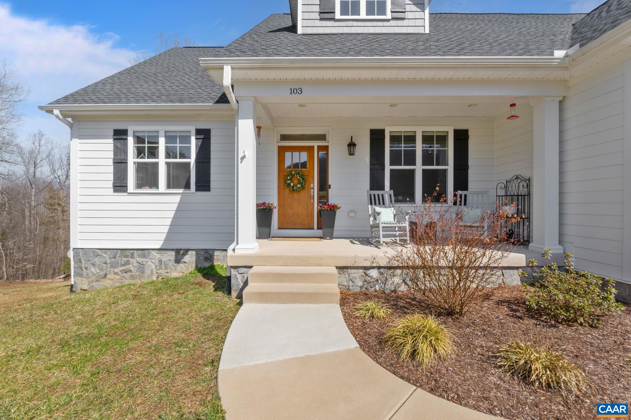 103 BARTHOLOMEW PL