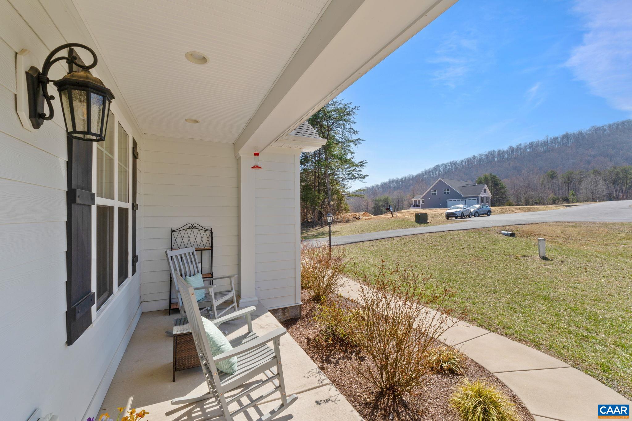103 BARTHOLOMEW PL