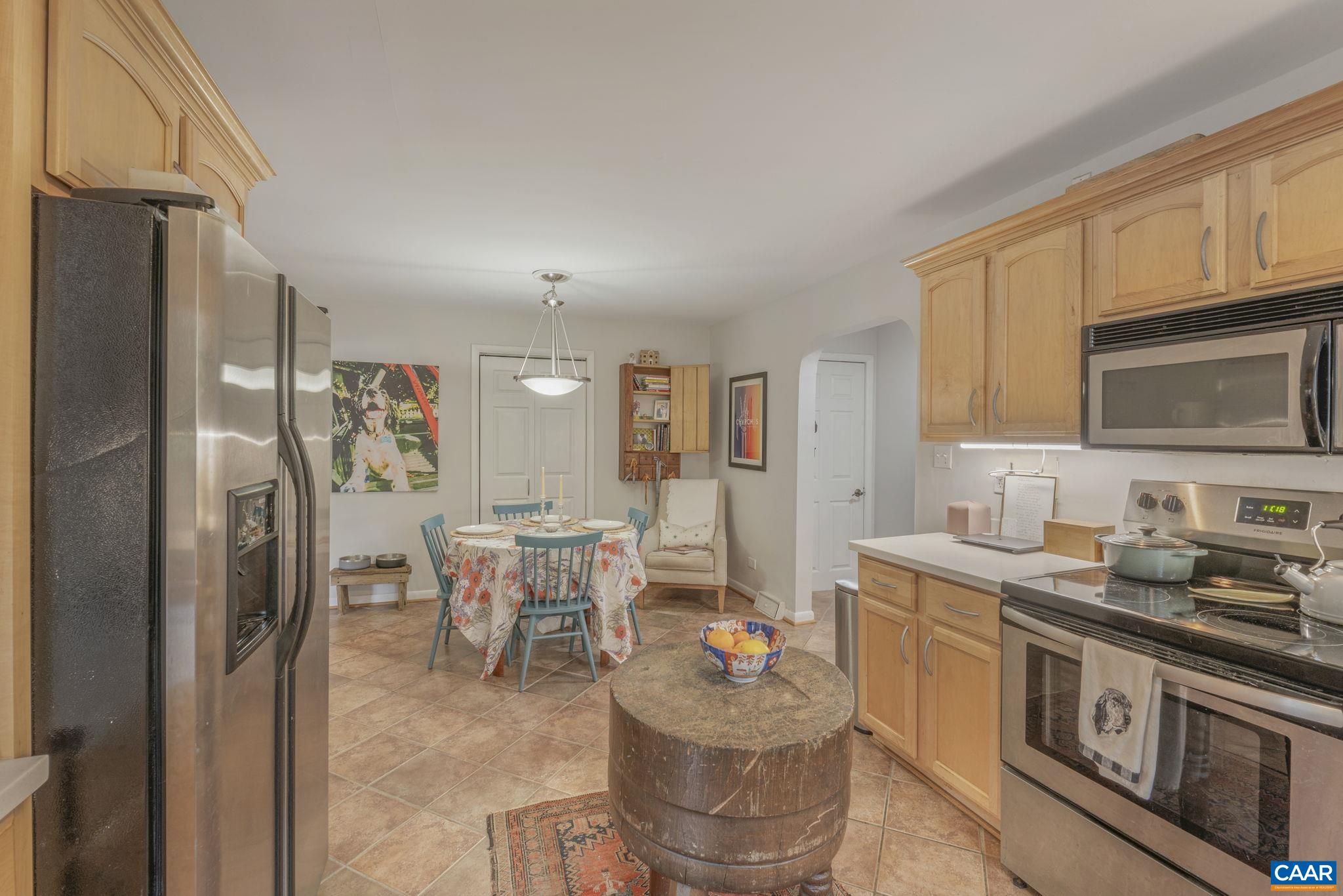 1524 CHERRY AVE