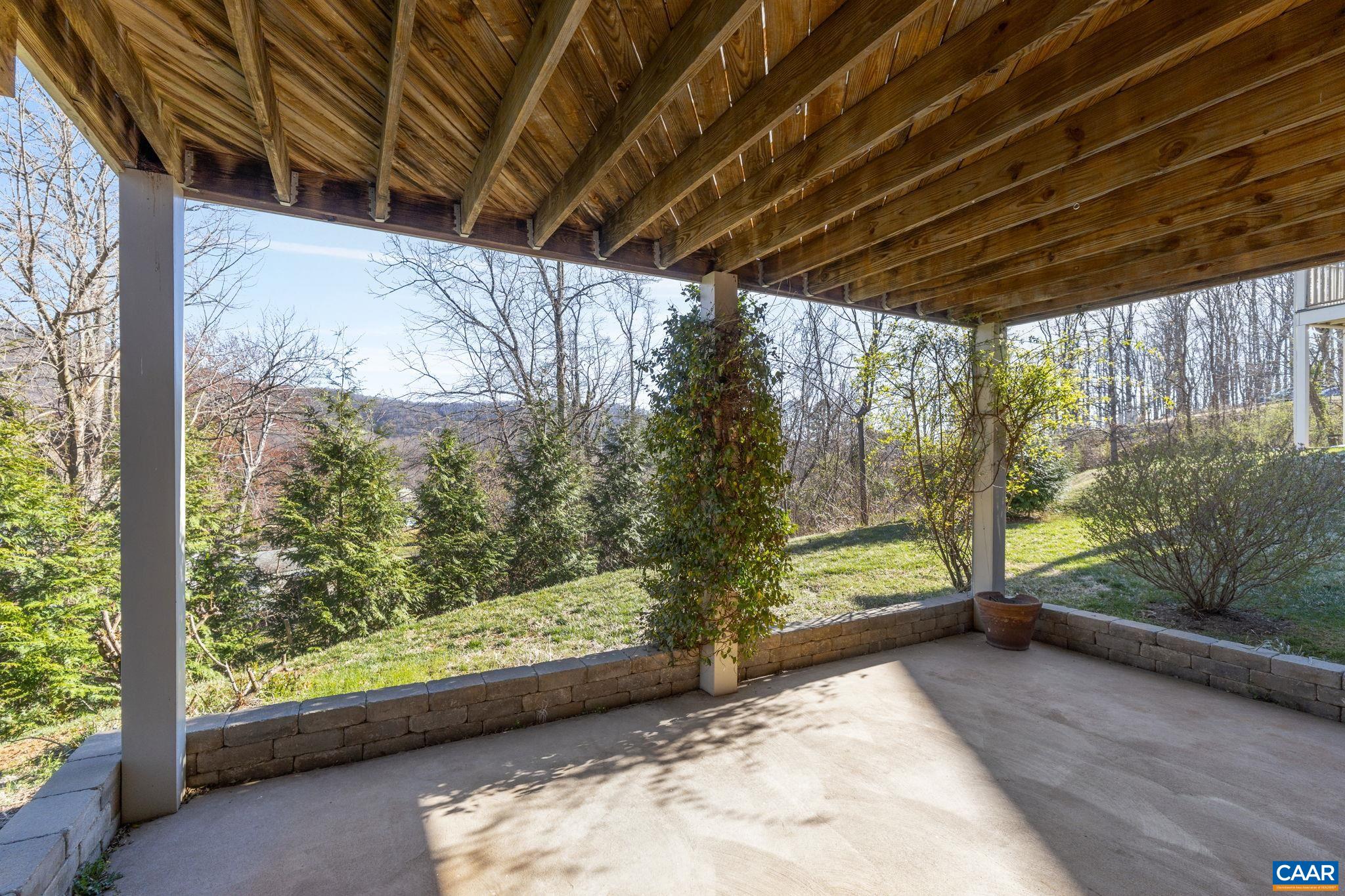 1141 ARDEN DR