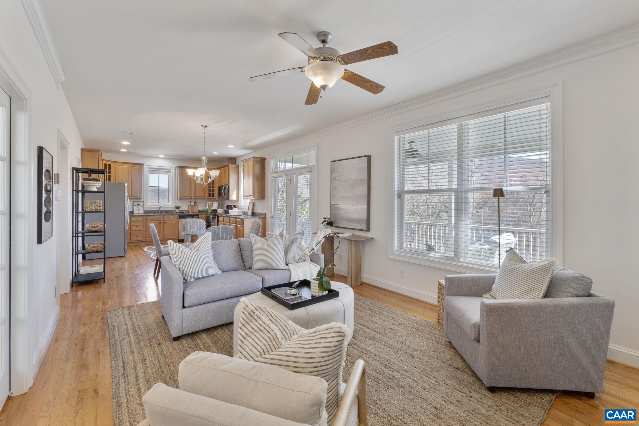 1141 ARDEN DR